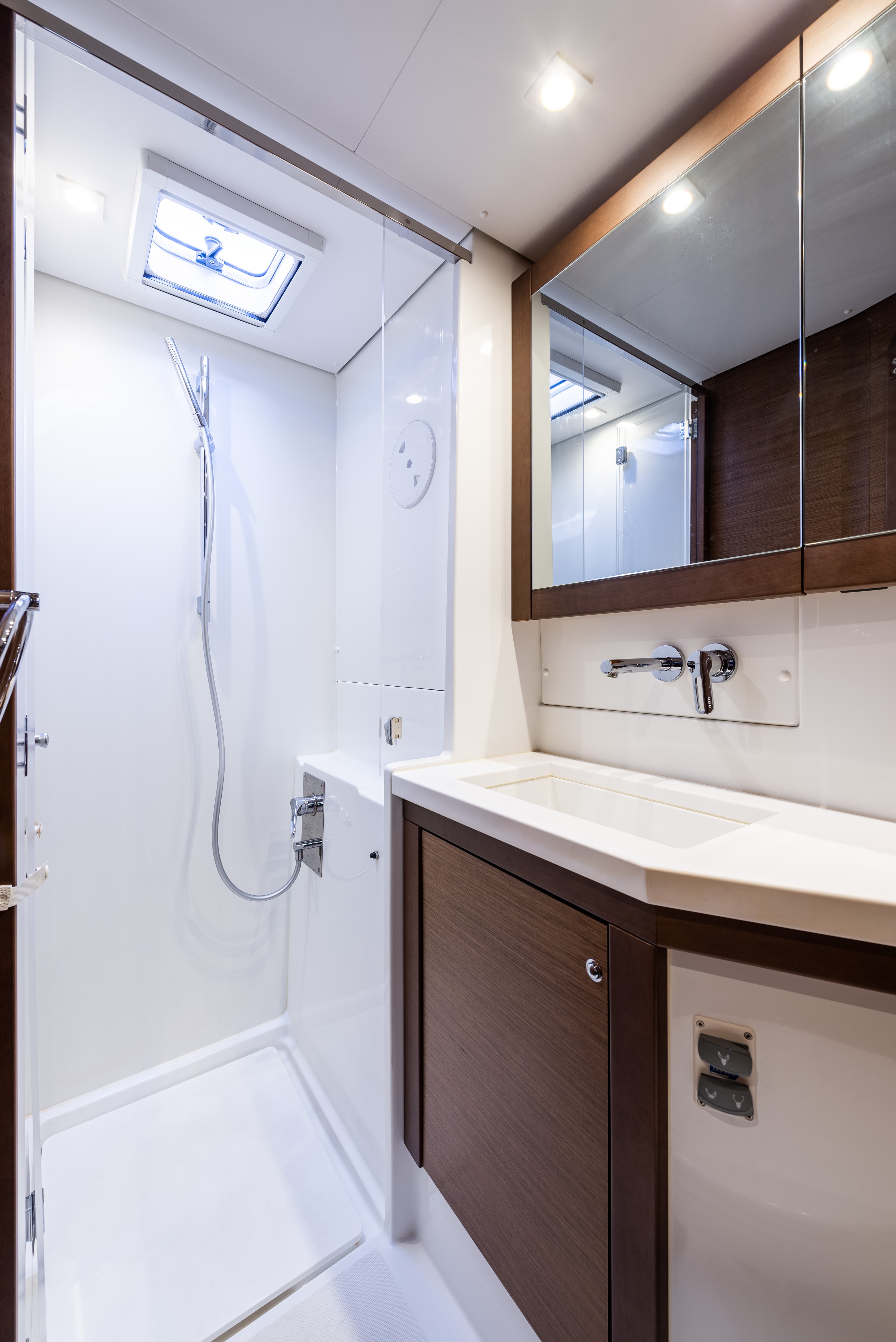 Lagoon 450 Fly - photo 43