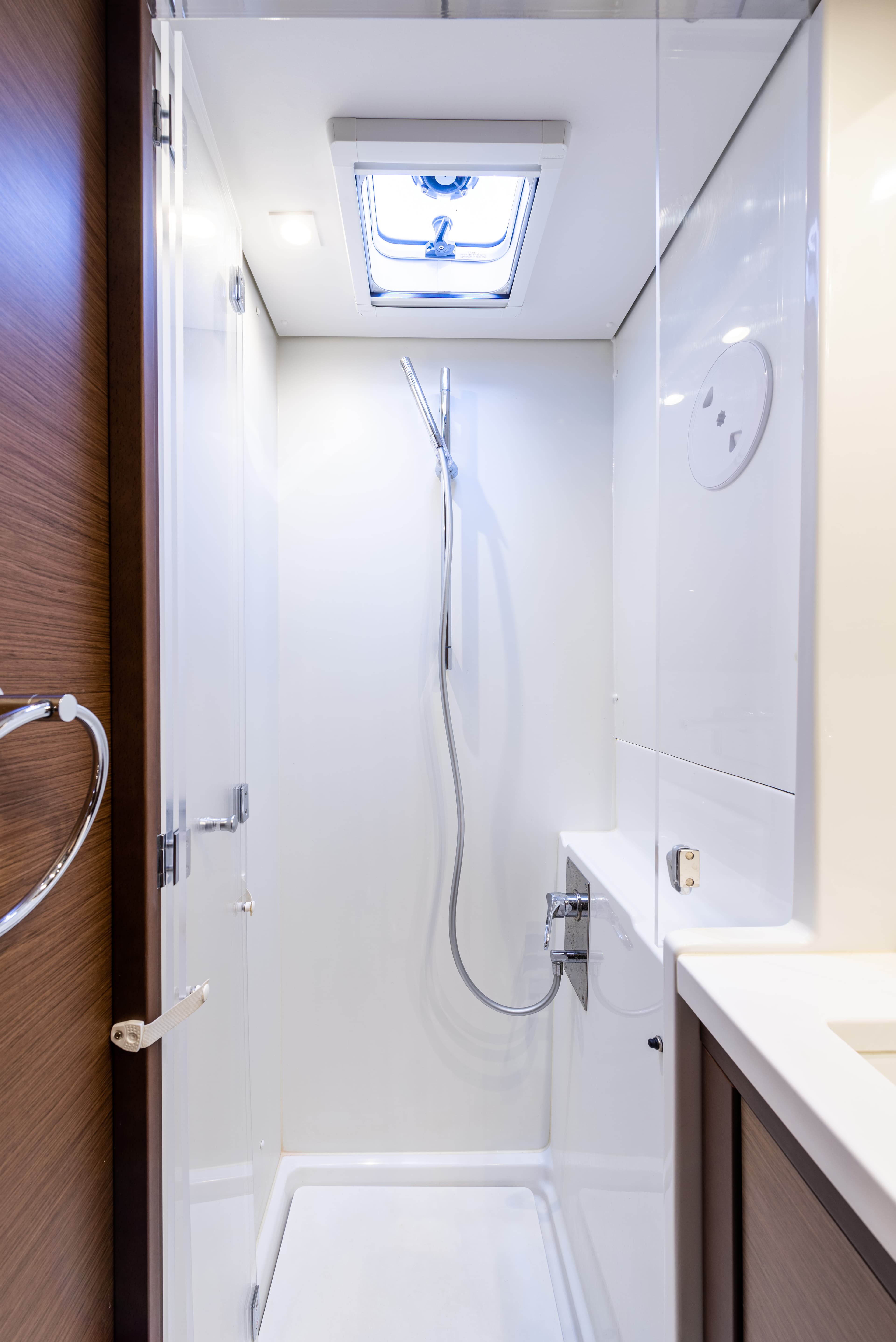 Lagoon 450 Fly - photo 28