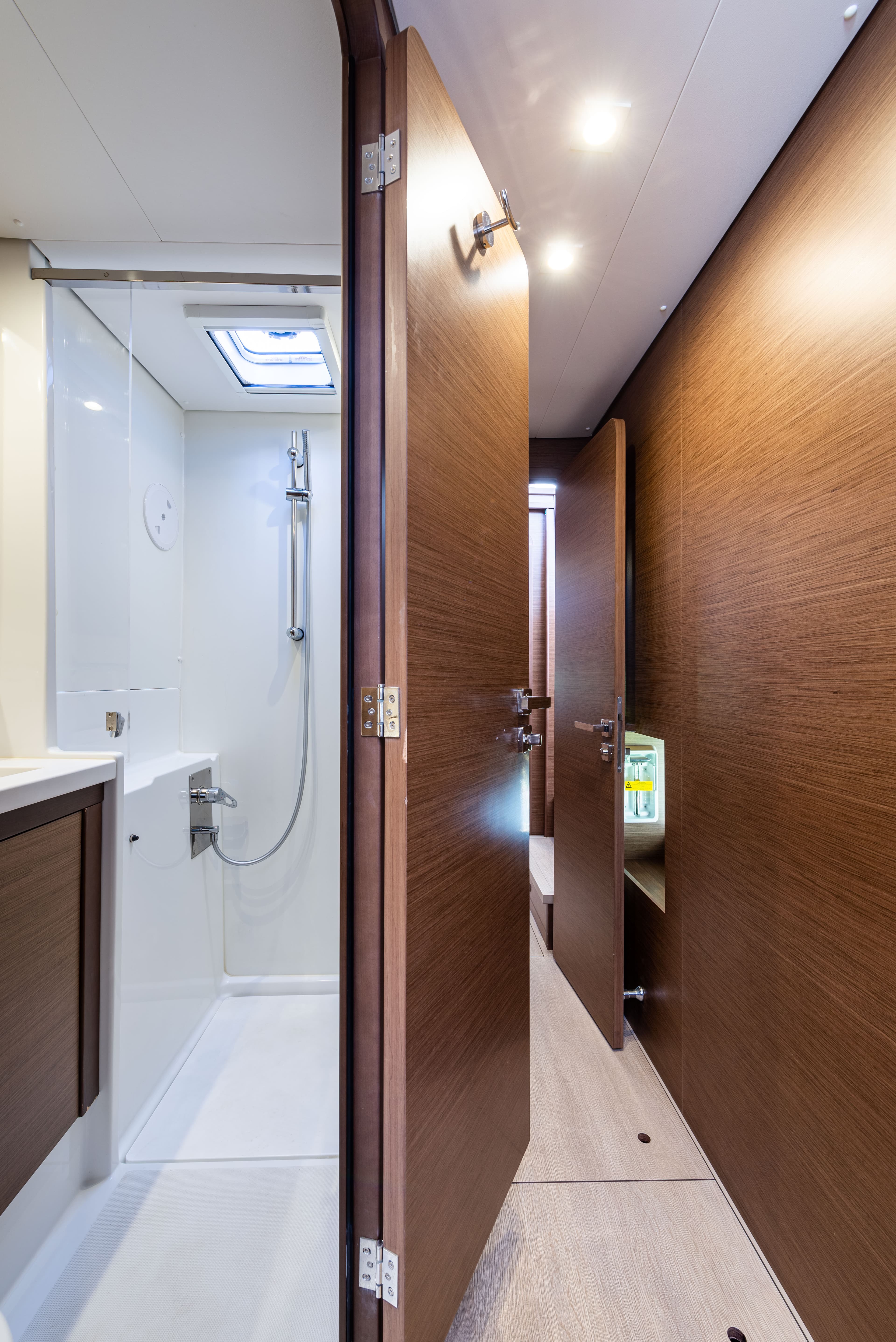 Lagoon 450 Fly - photo 46