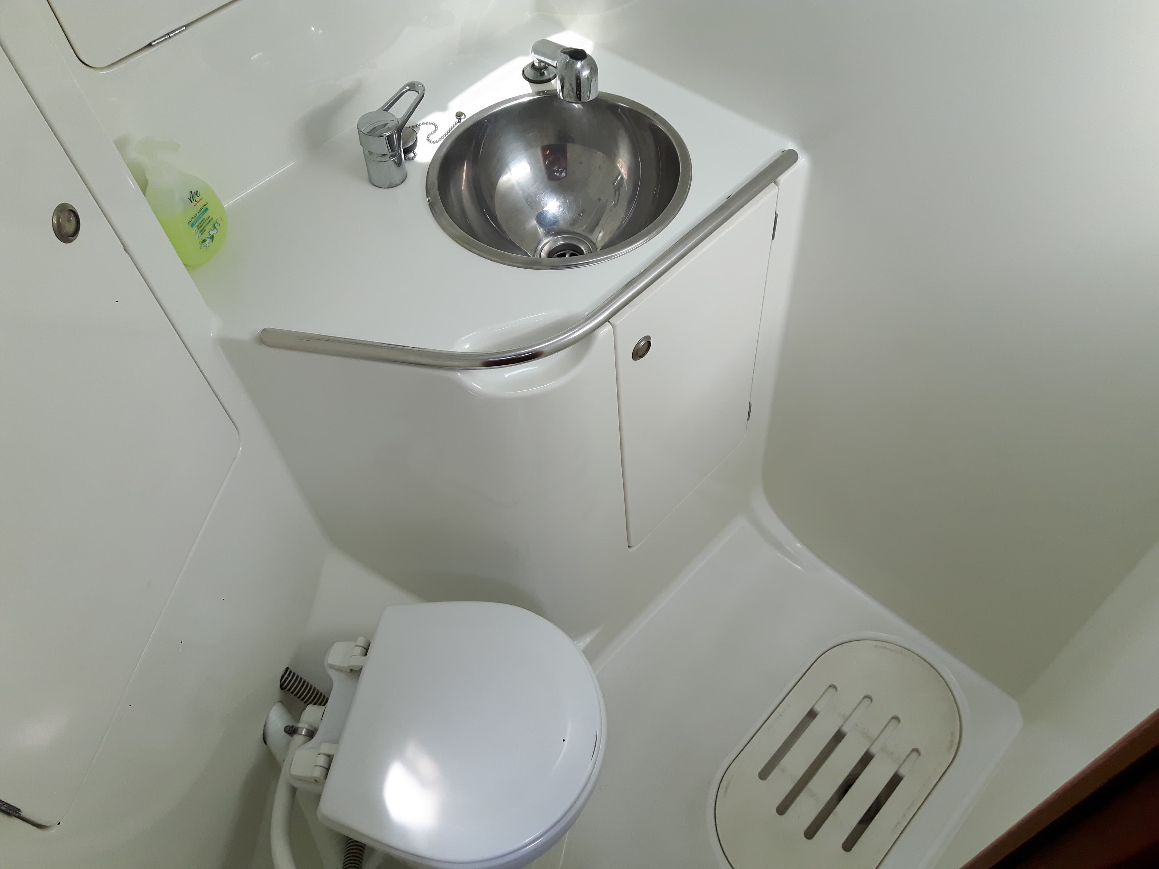 Sun Odyssey 52.2 - photo 7