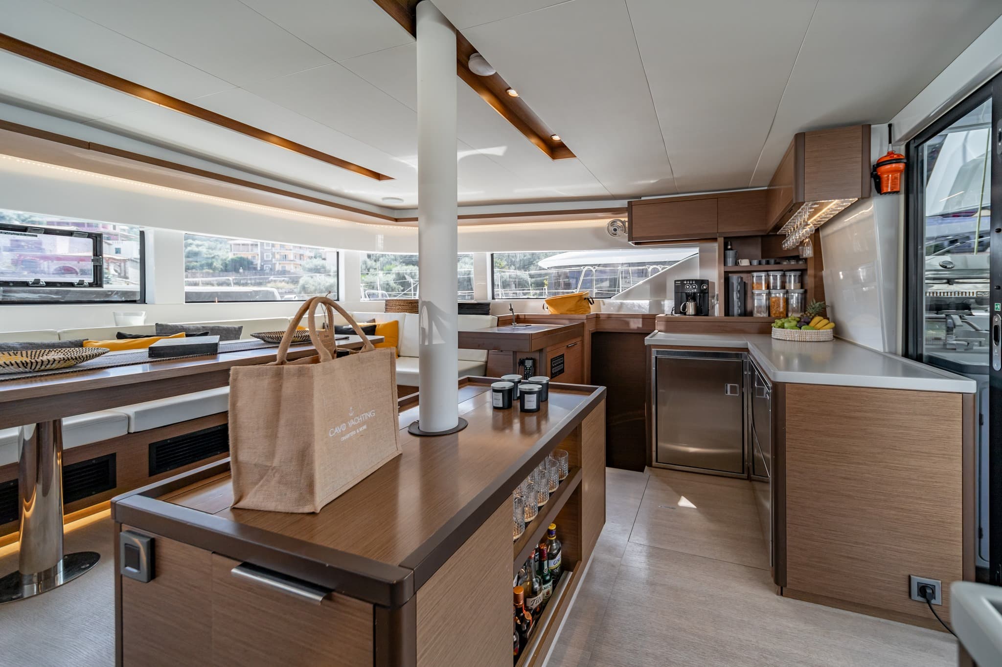 Lagoon 50 - photo 10