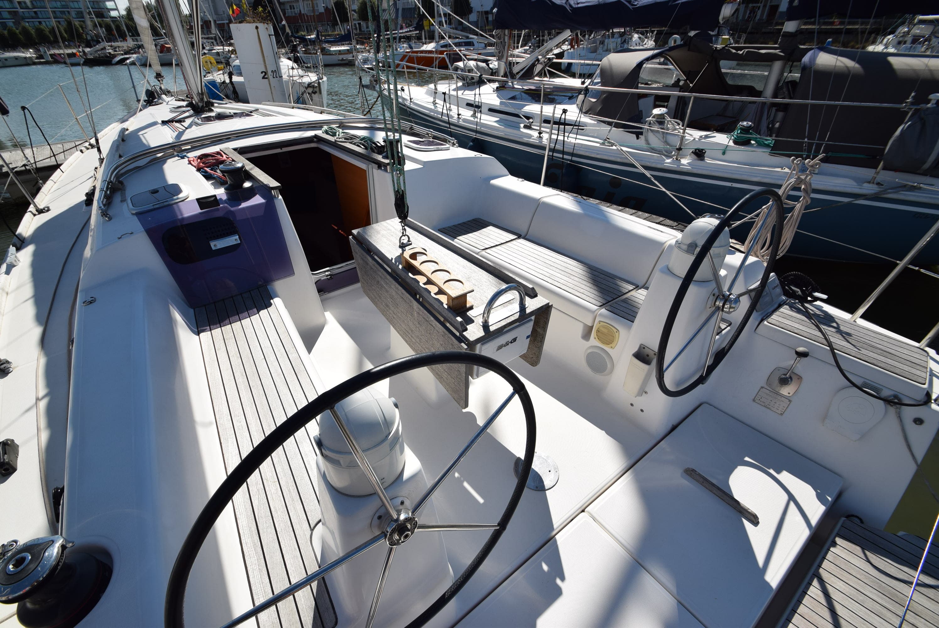 Dufour 335 Grand Large - photo 12