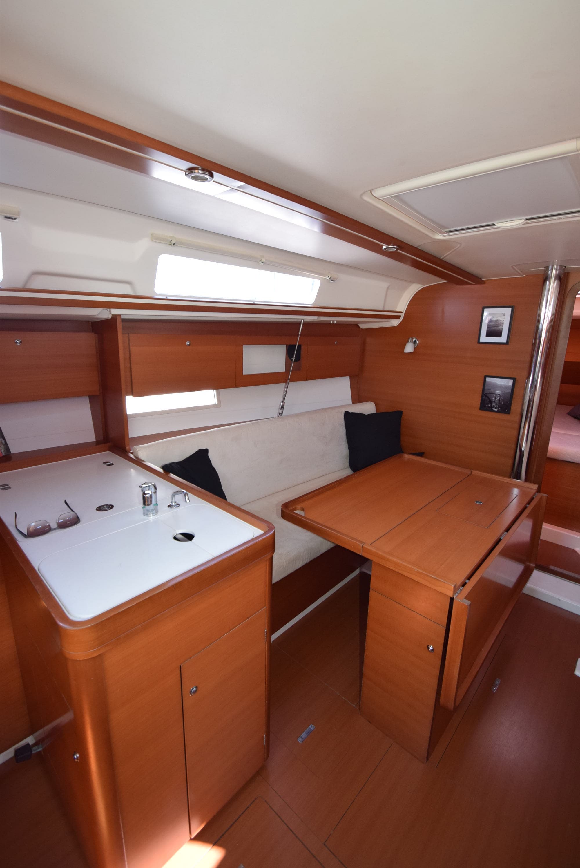 Dufour 335 Grand Large - photo 6