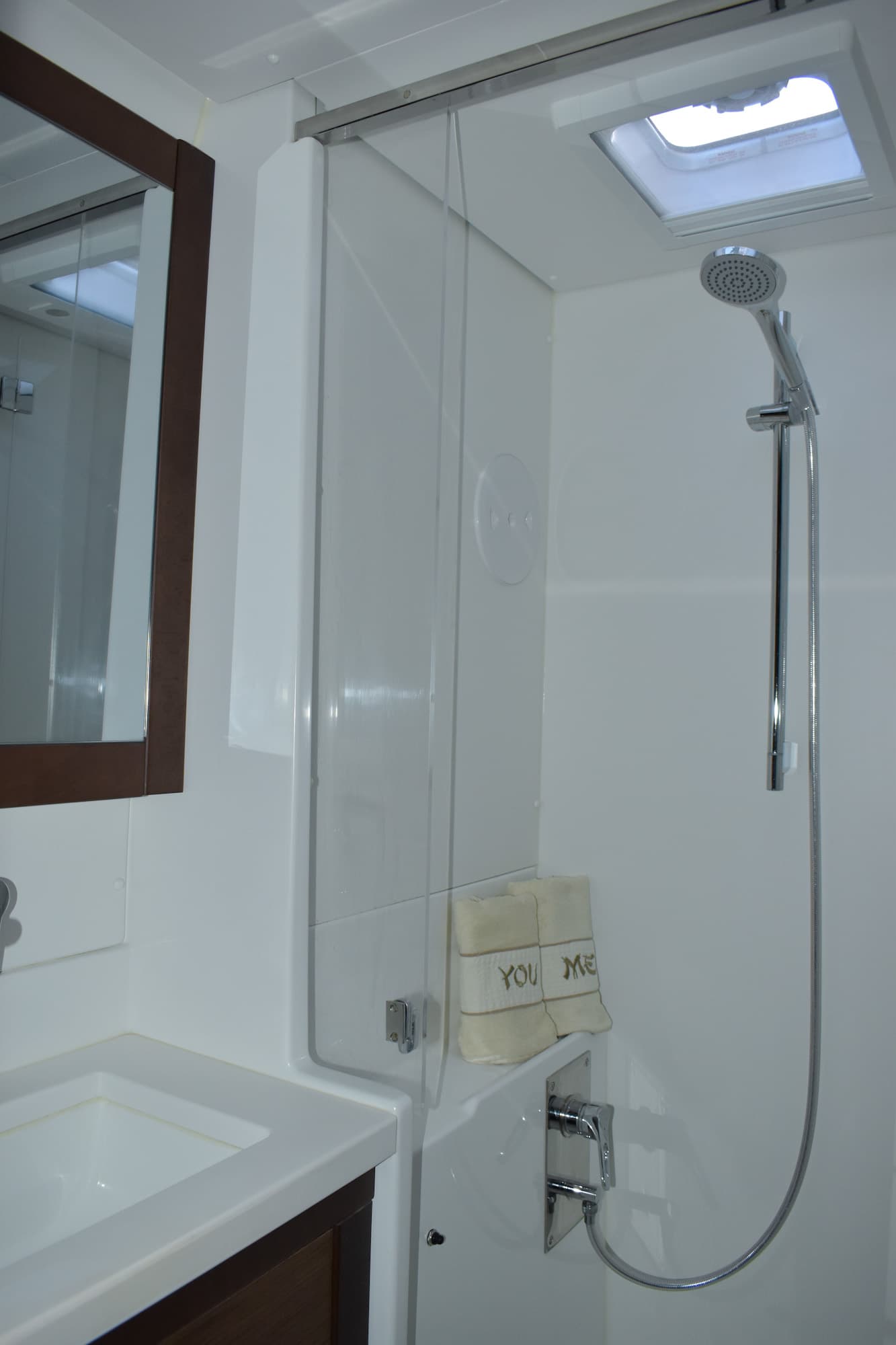 Lagoon 450 Fly - photo 13