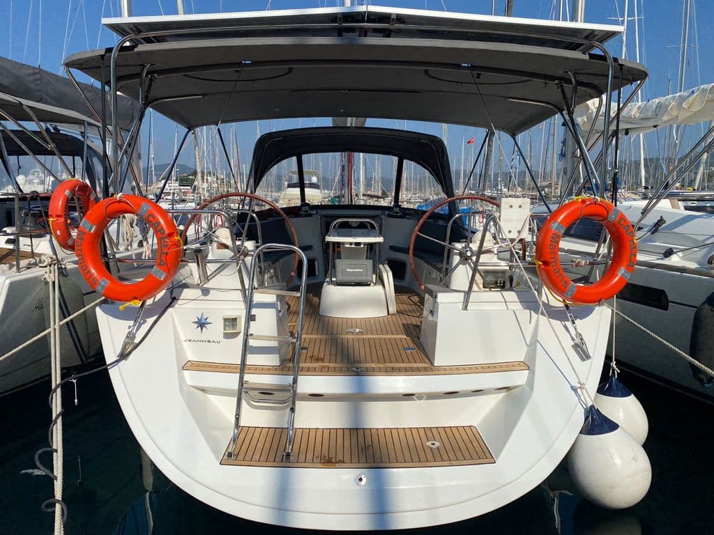 Sun Odyssey 44 i - photo