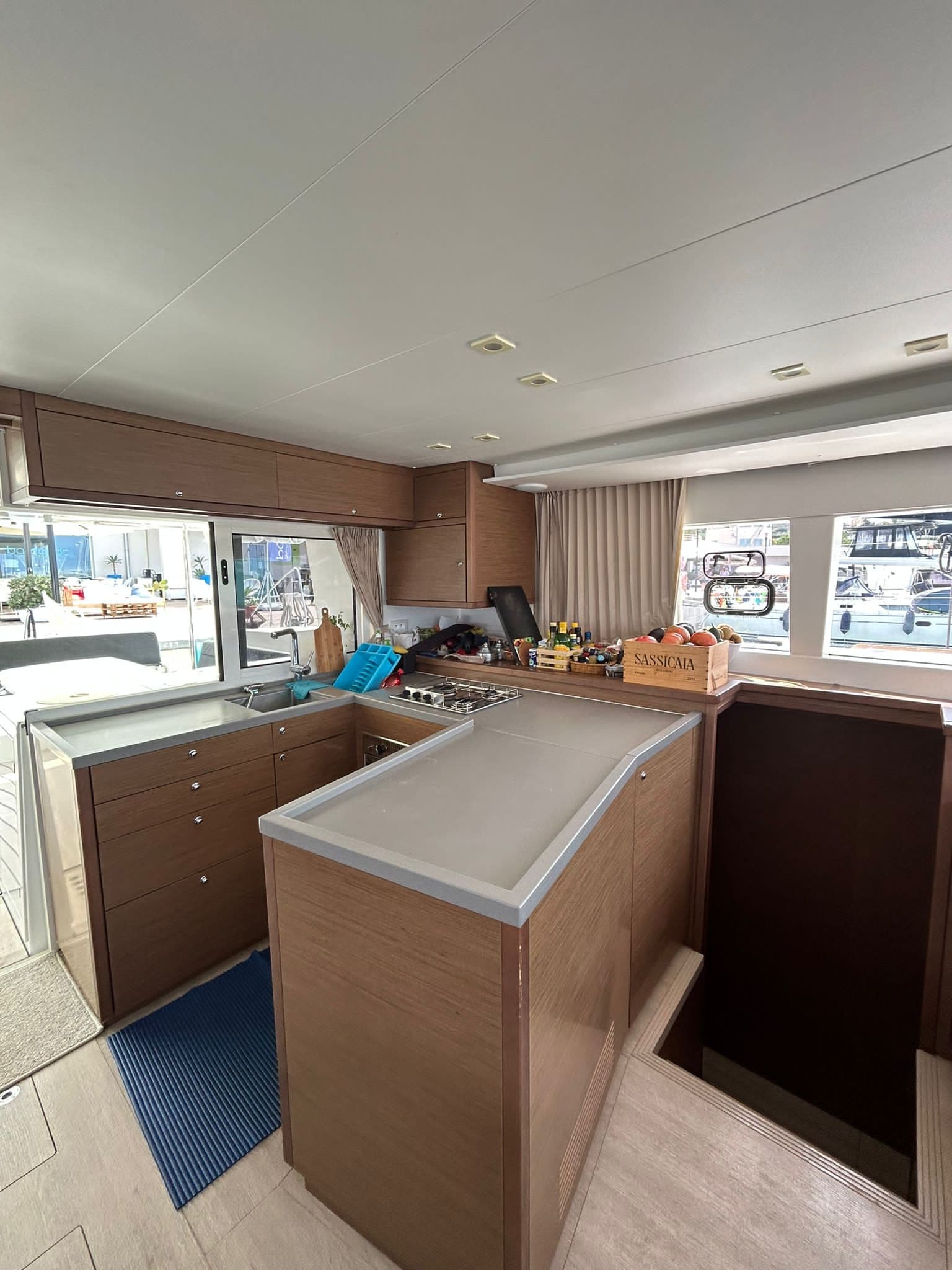 Lagoon 450 - photo 11