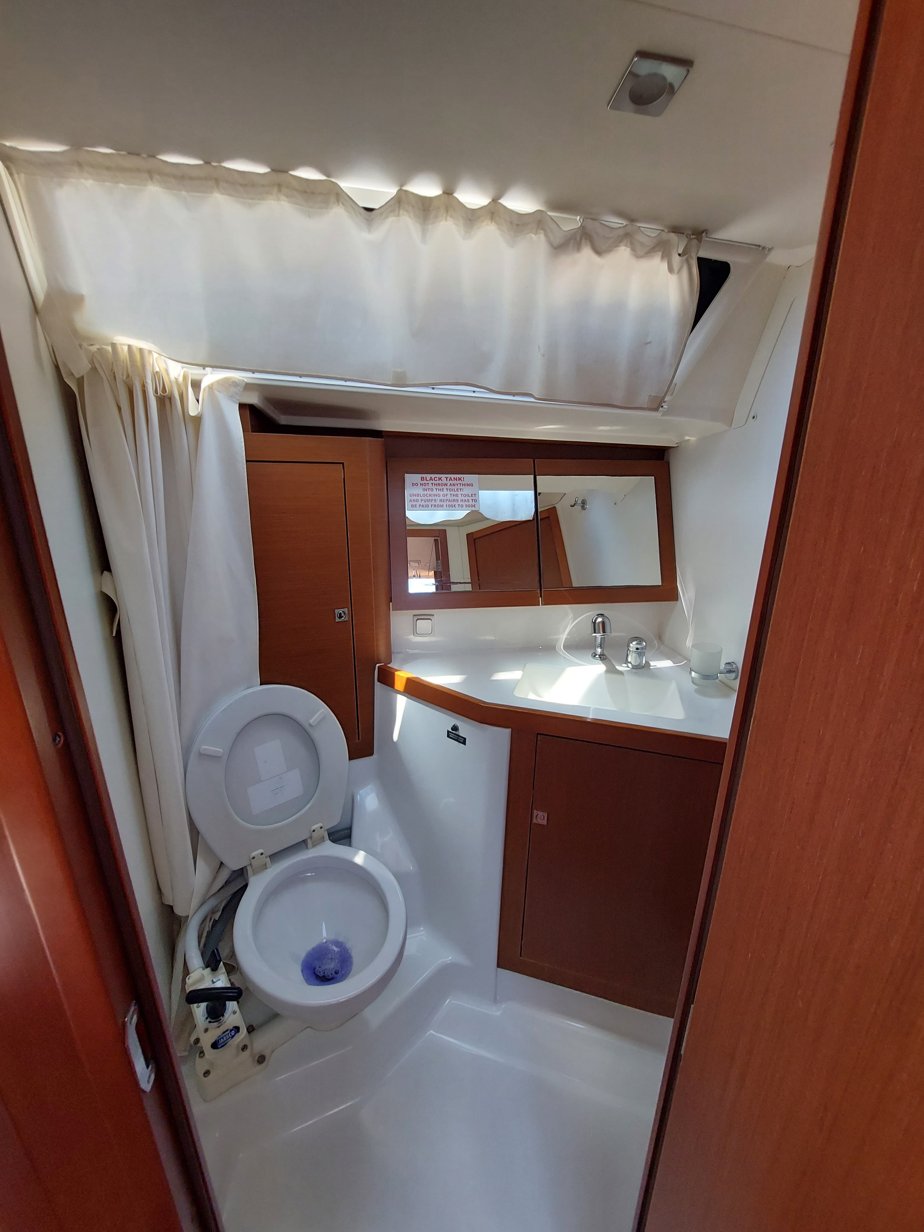 Oceanis 45 - photo 9