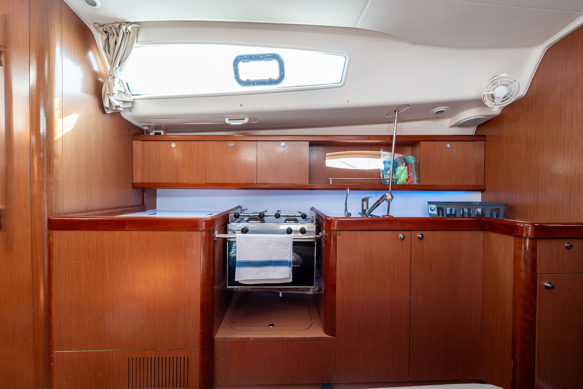 Oceanis 43 - photo 12