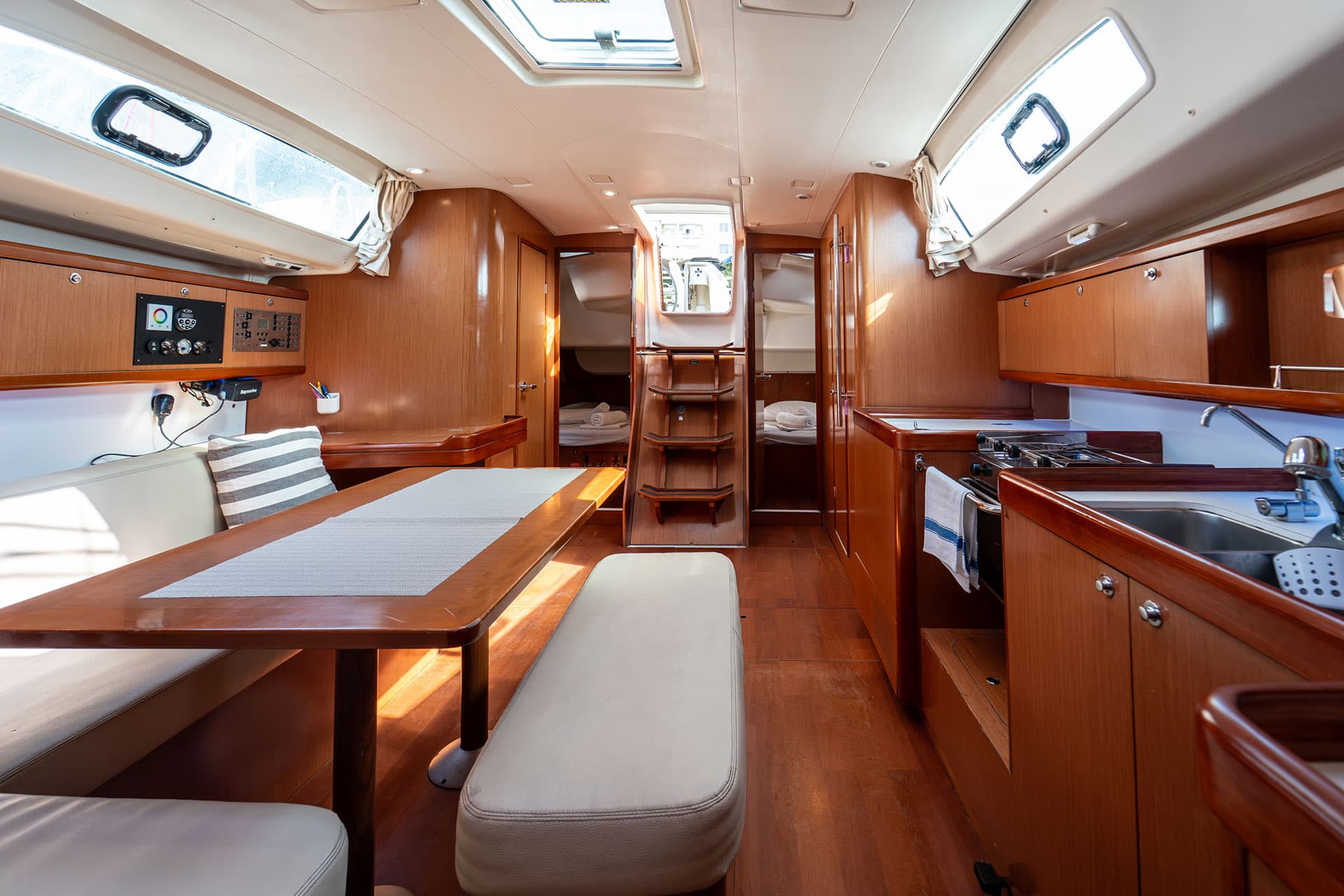 Oceanis 43 - photo 14