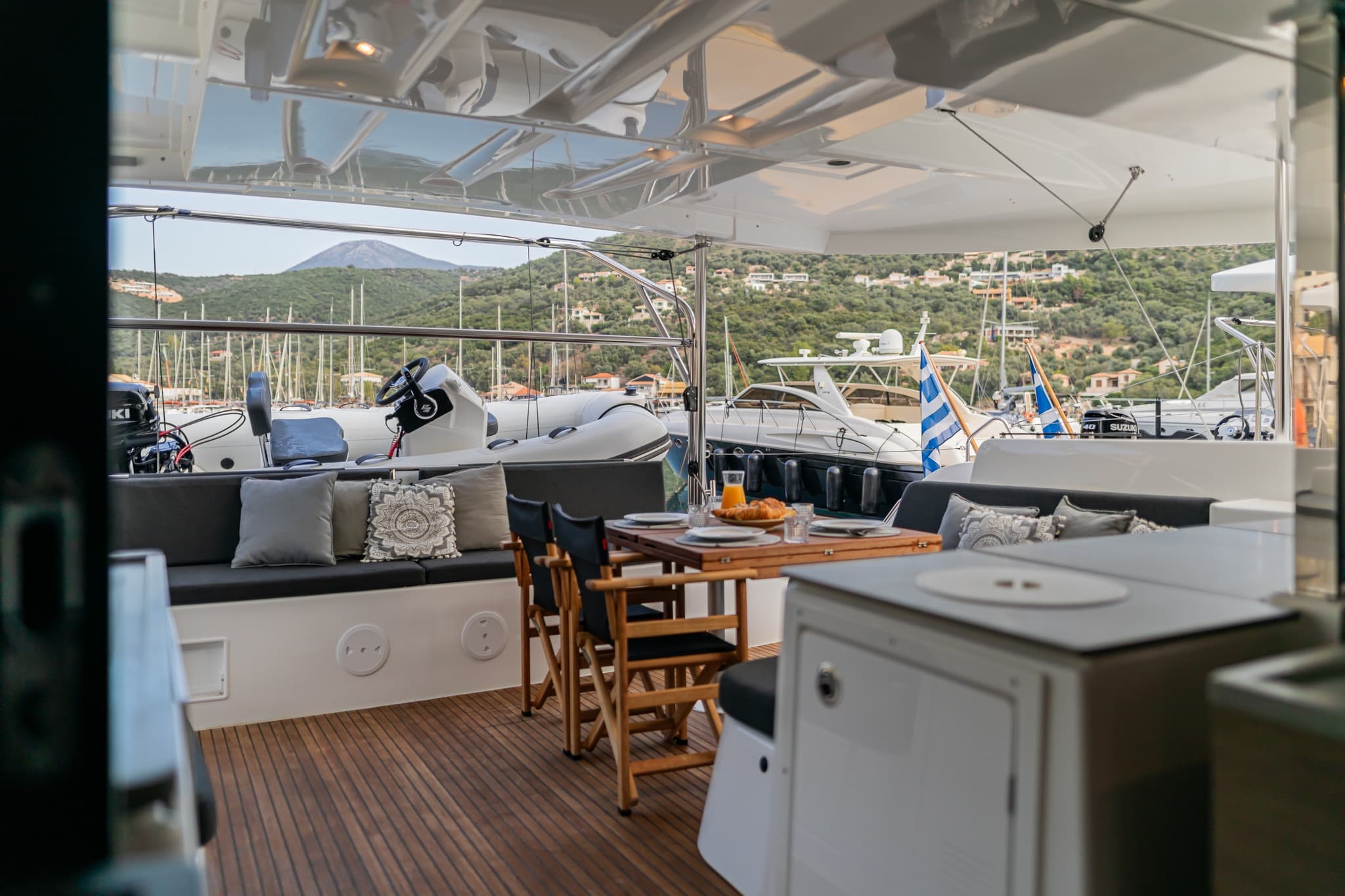 Lagoon 46  - photo 14