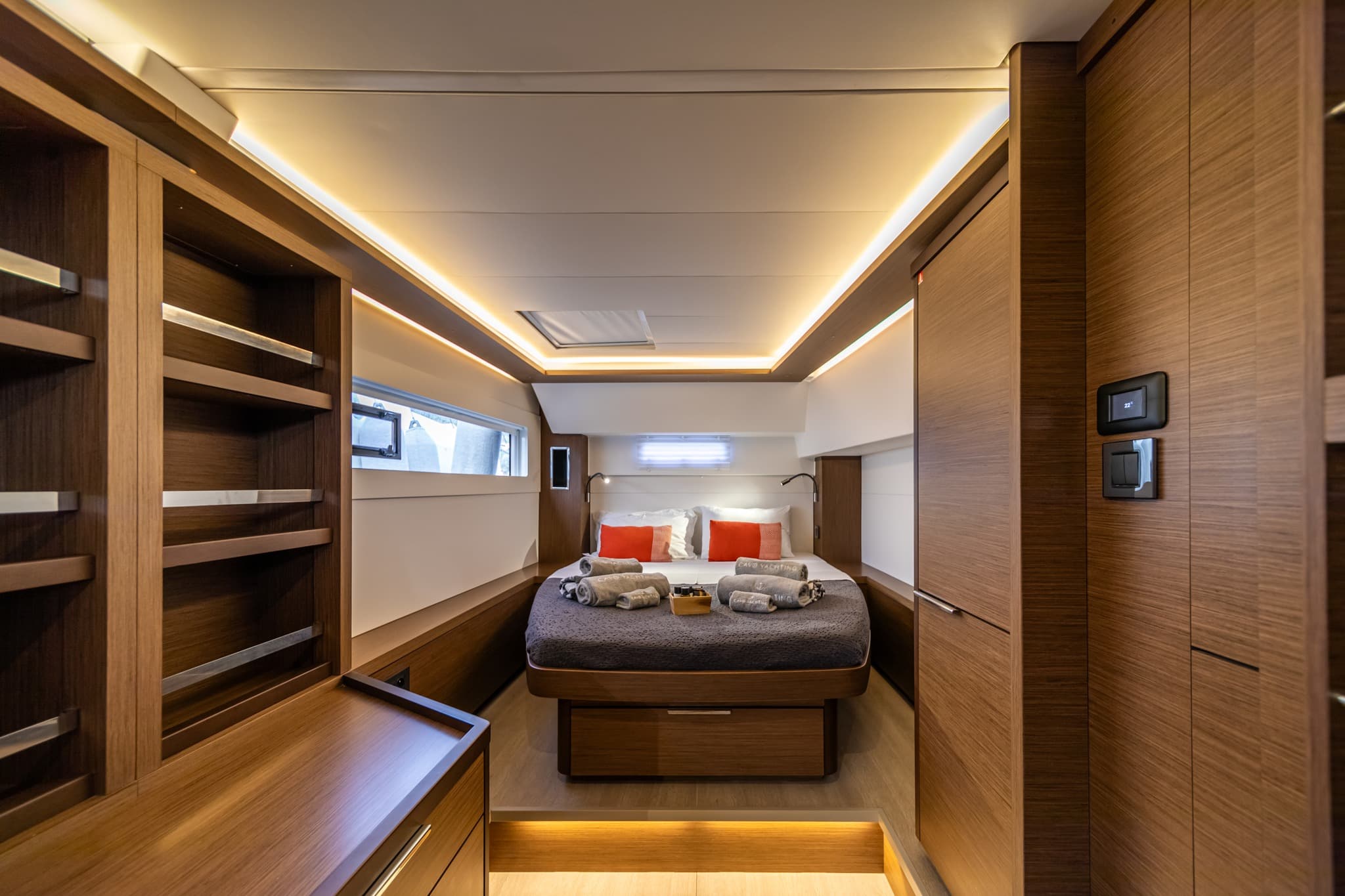 Lagoon 46  - photo 27