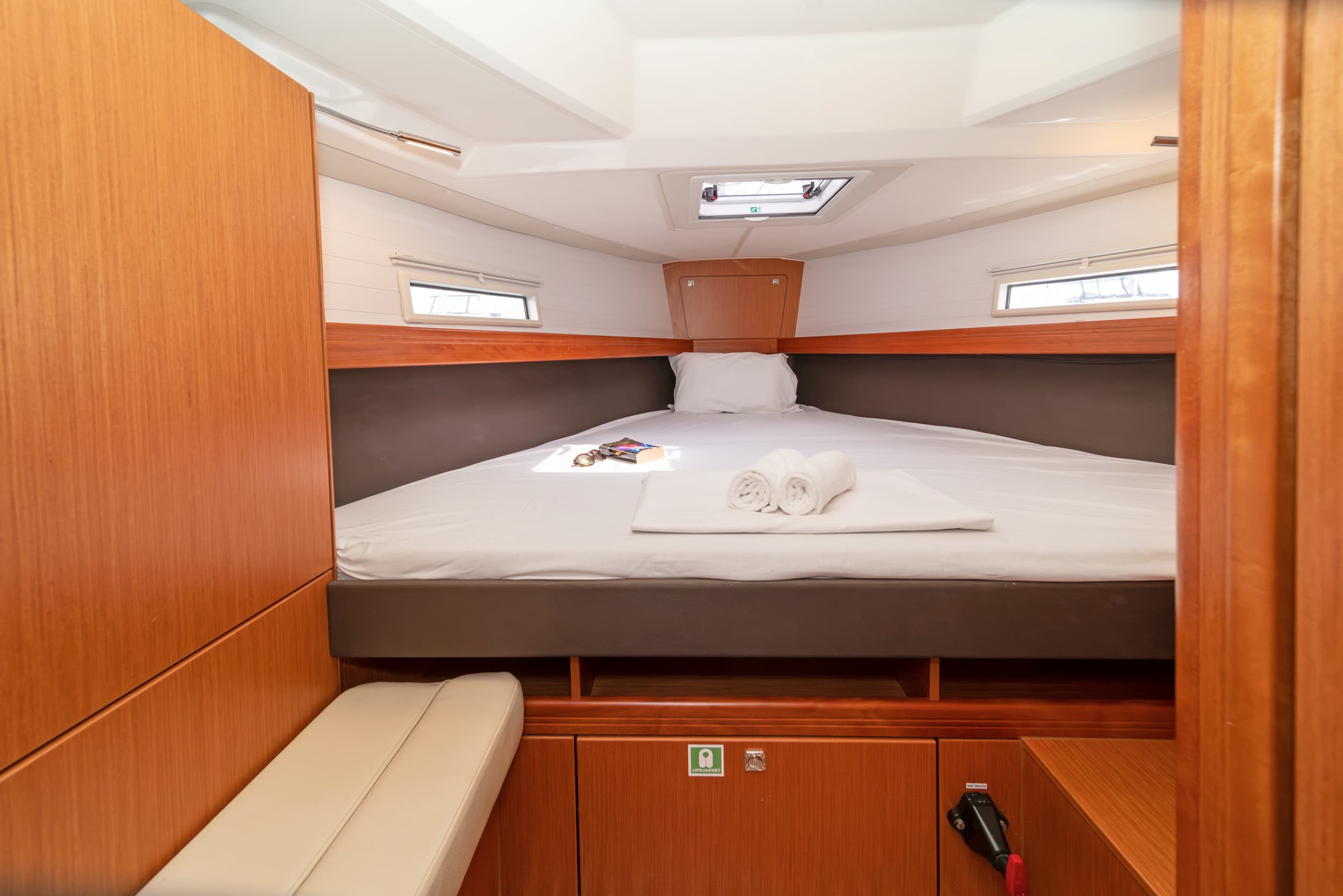 Bavaria Cruiser 41 - photo 25