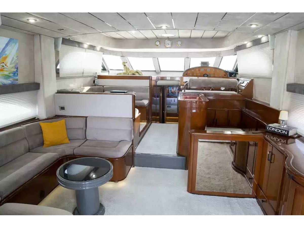 Motoryacht - photo 24