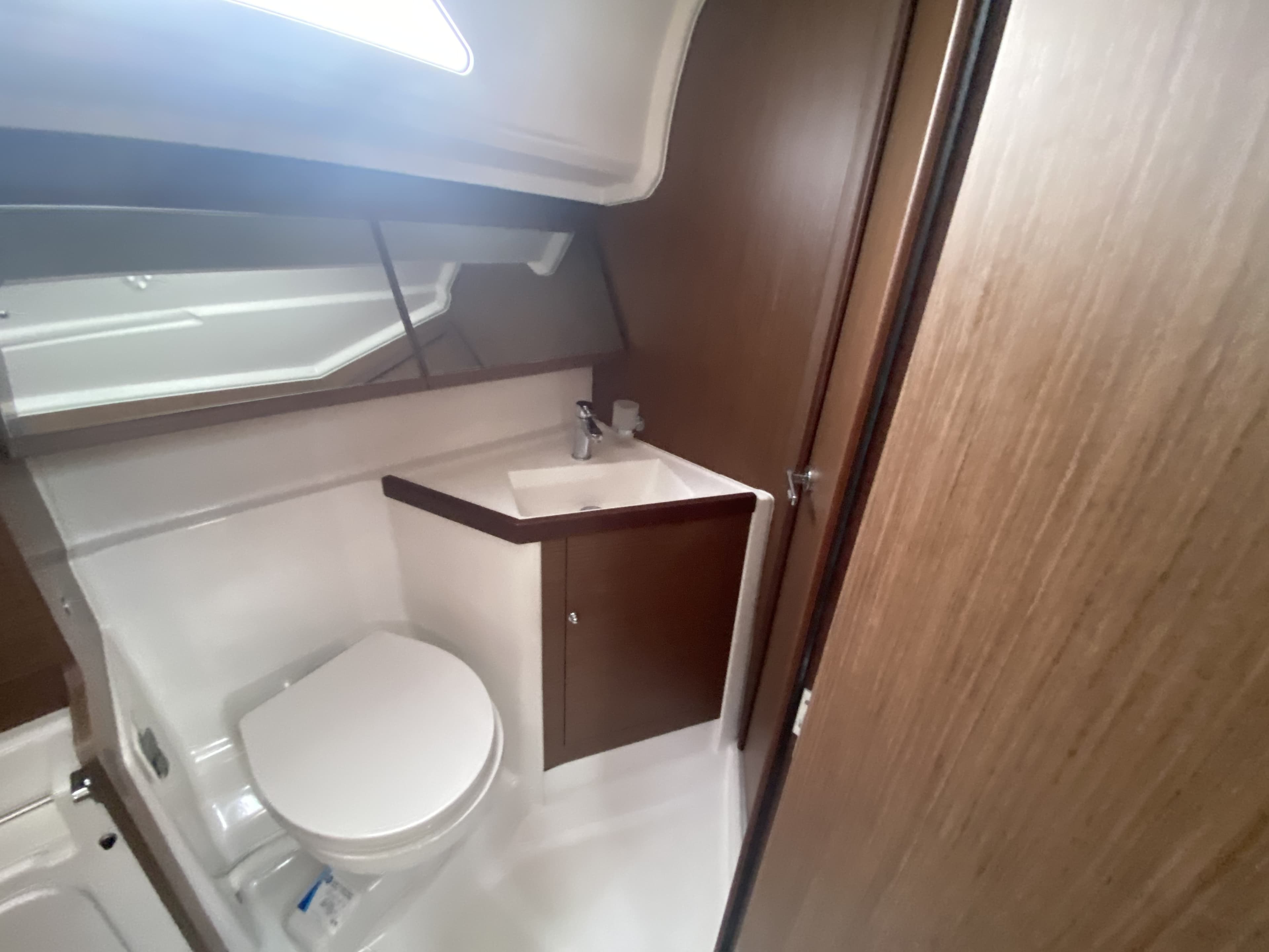 Oceanis 40.1 - photo 4