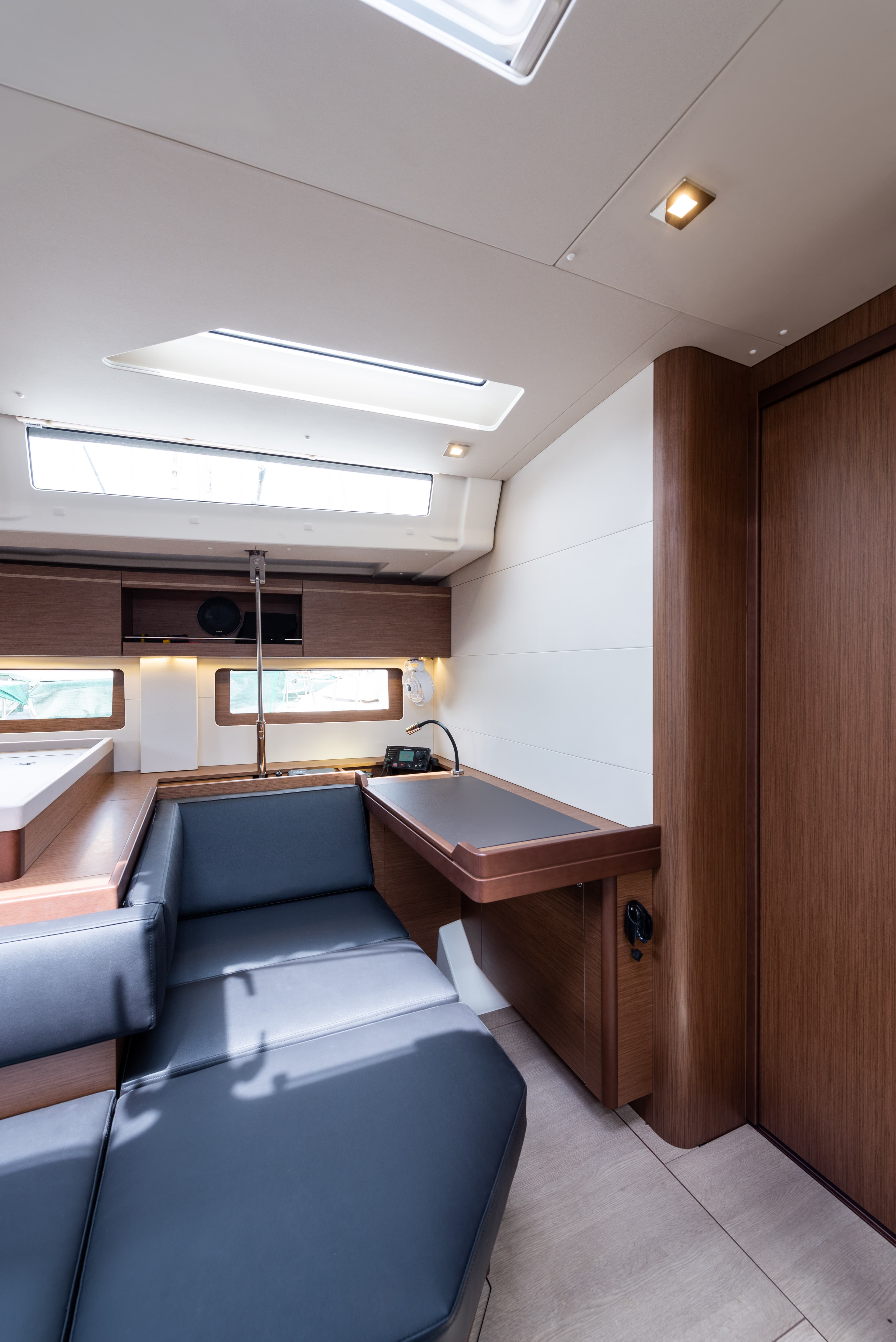 Oceanis 51.1 - photo 5