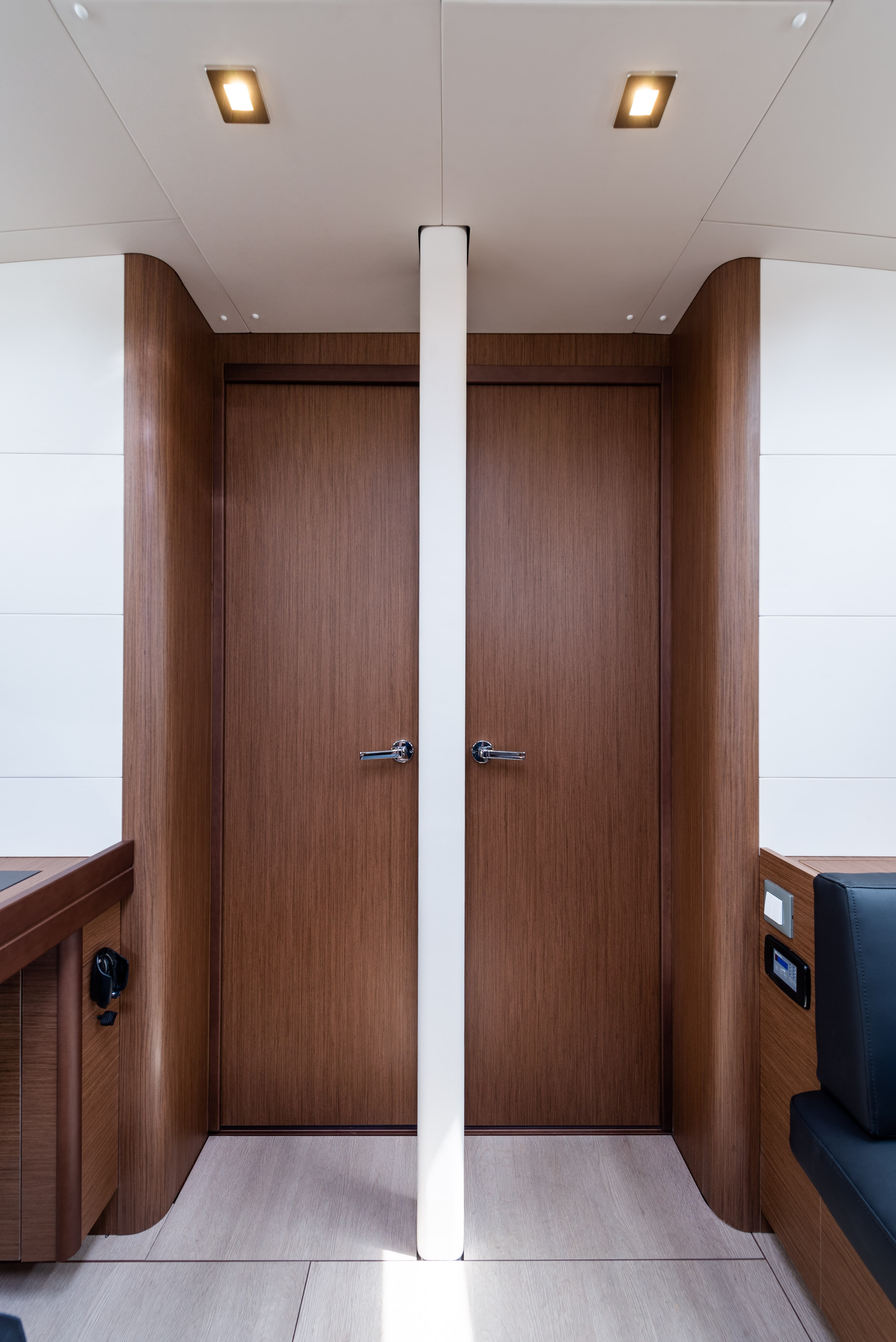 Oceanis 51.1 - photo 43