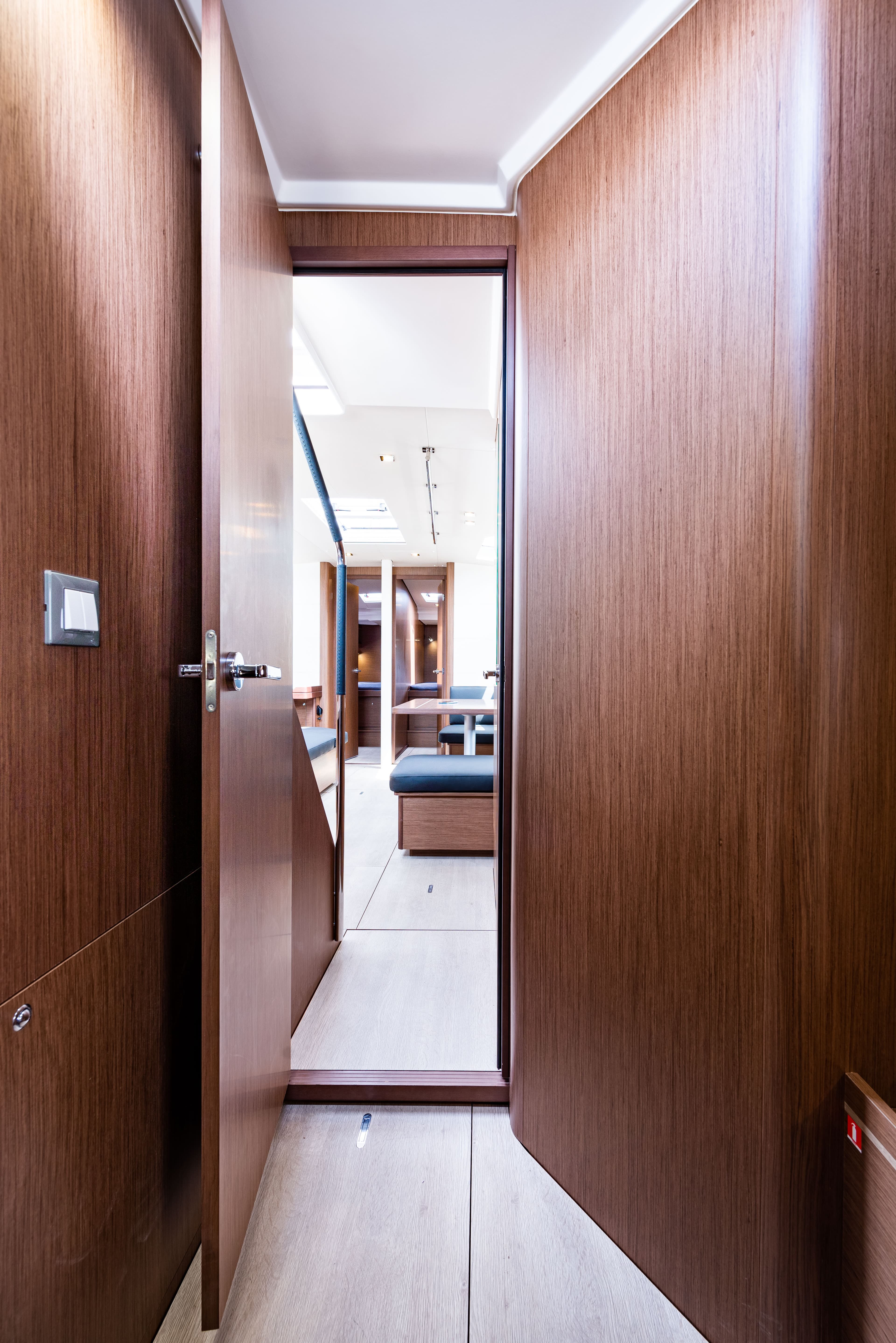 Oceanis 51.1 - photo 31