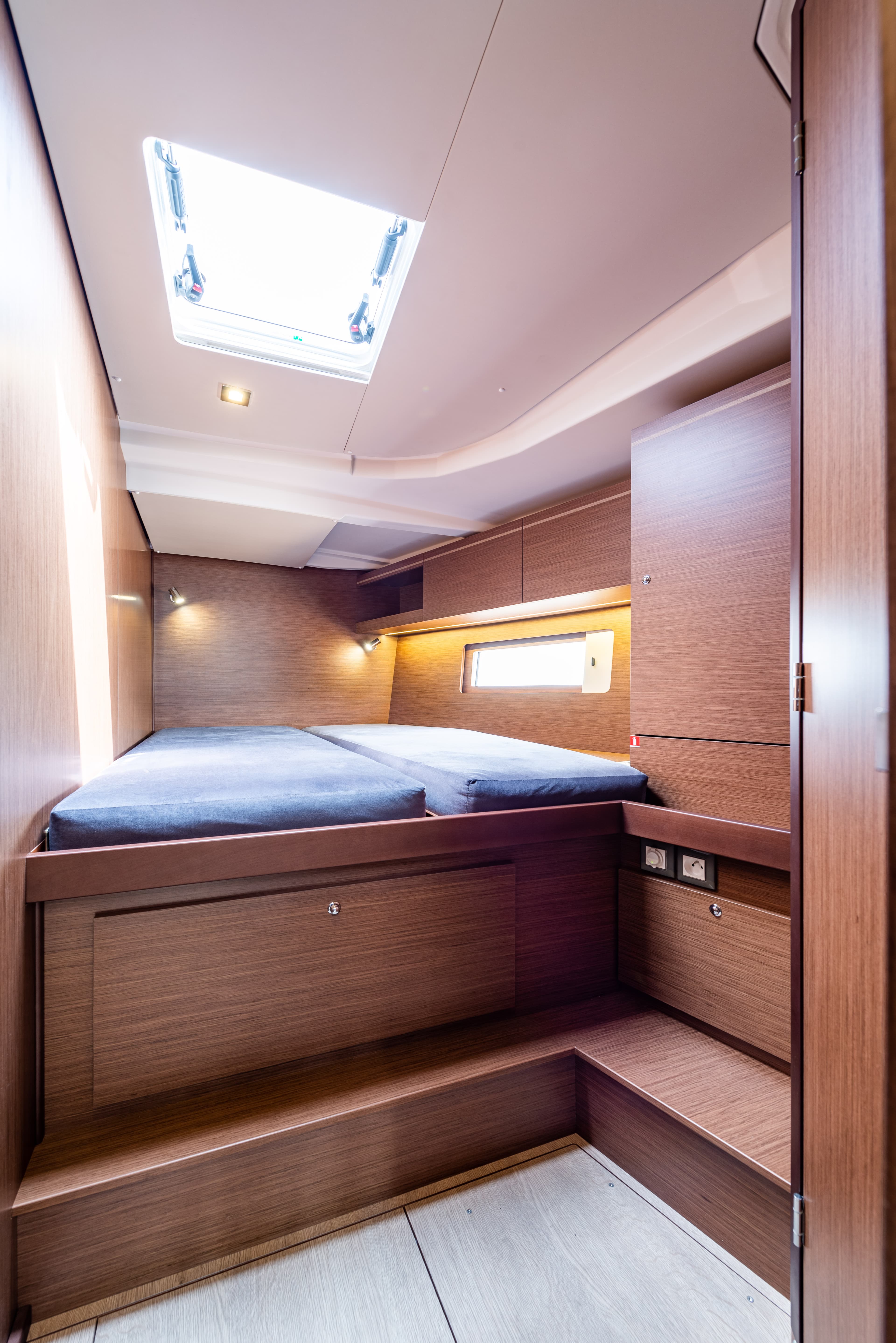 Oceanis 51.1 - photo 42