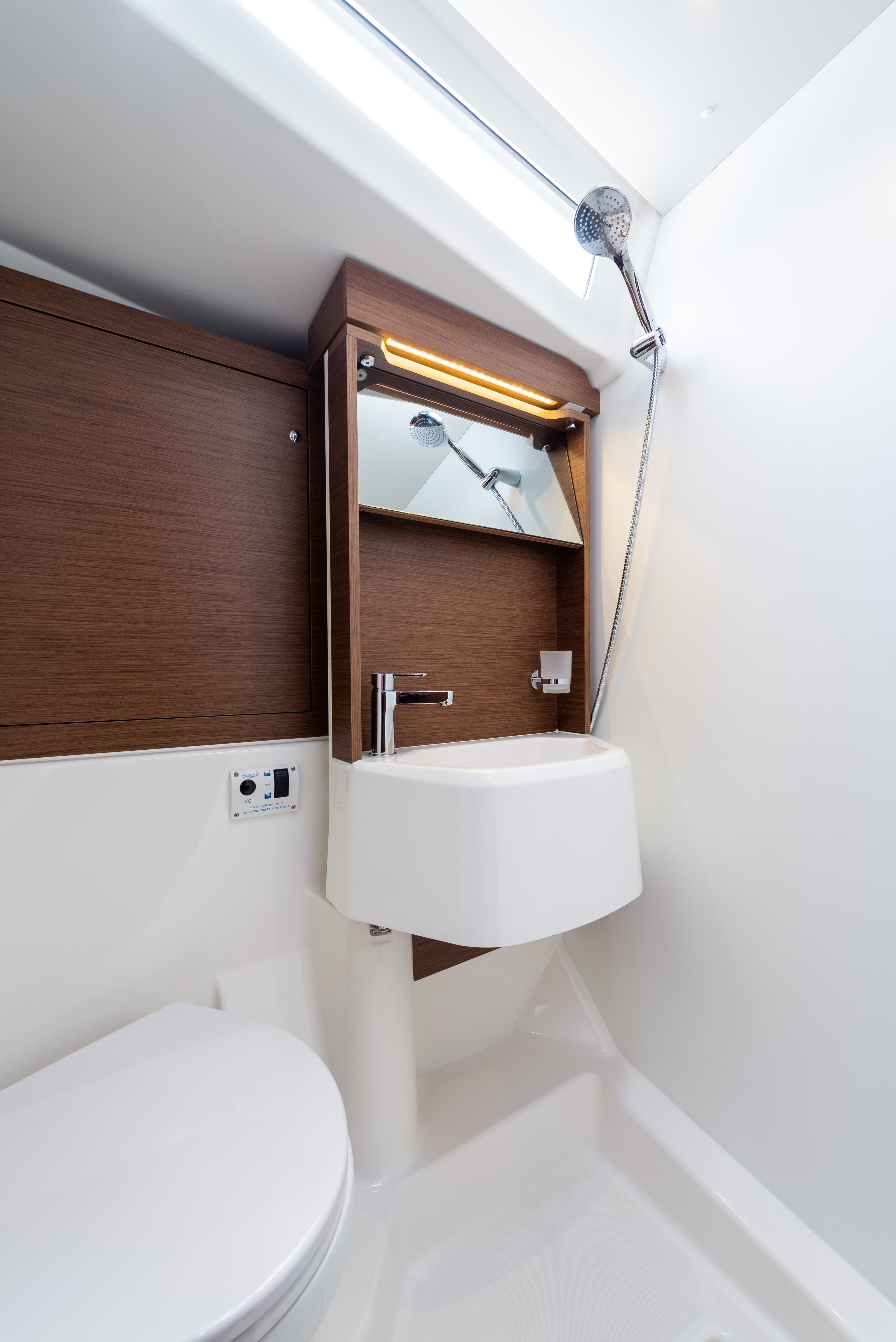 Oceanis 51.1 - photo 52