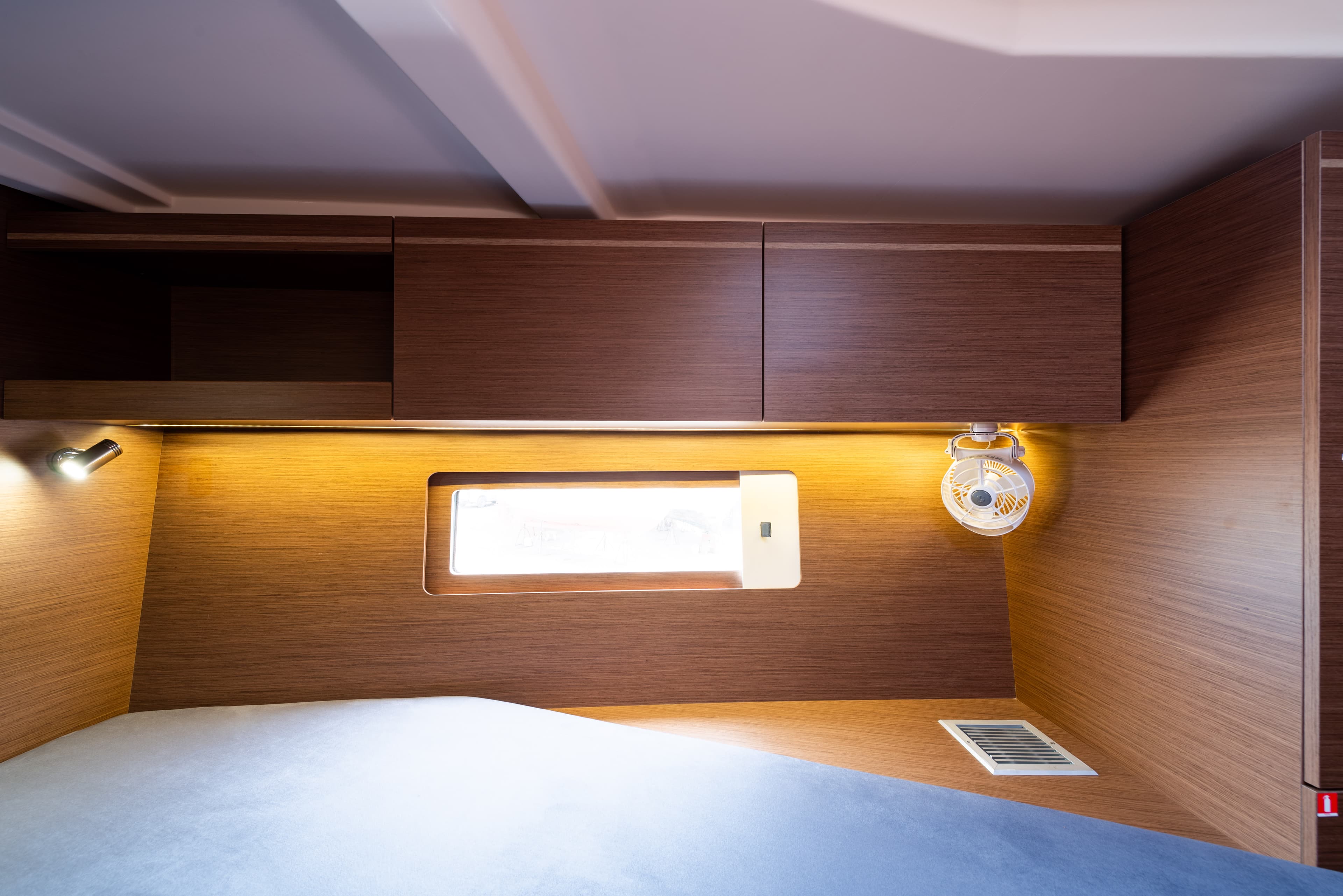 Oceanis 51.1 - photo 48