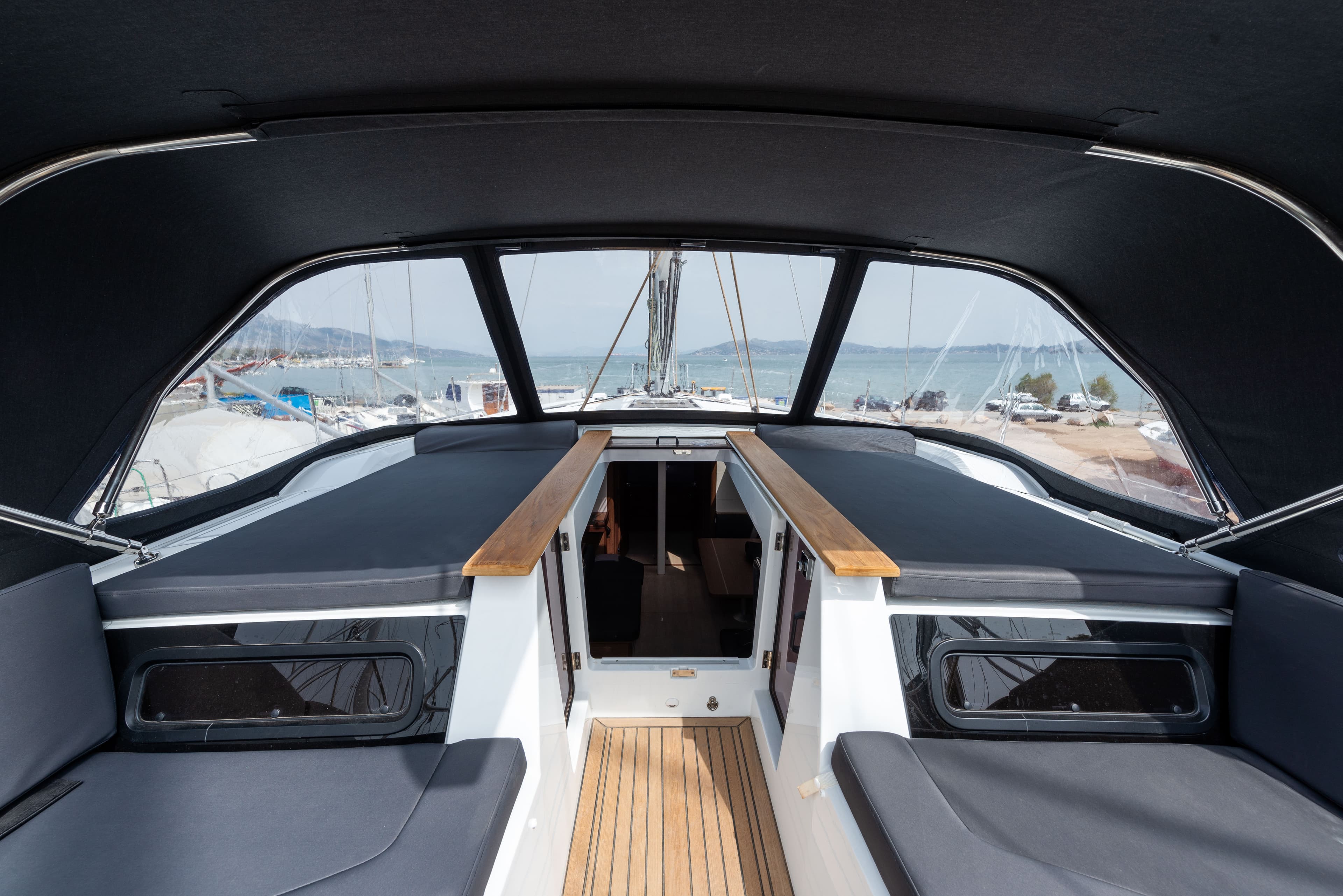 Oceanis 51.1 - photo 47