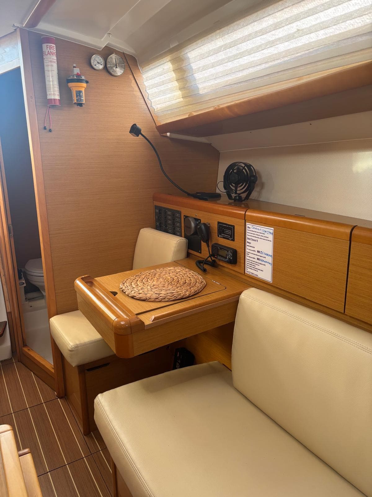 Sun Odyssey 33i - photo 13