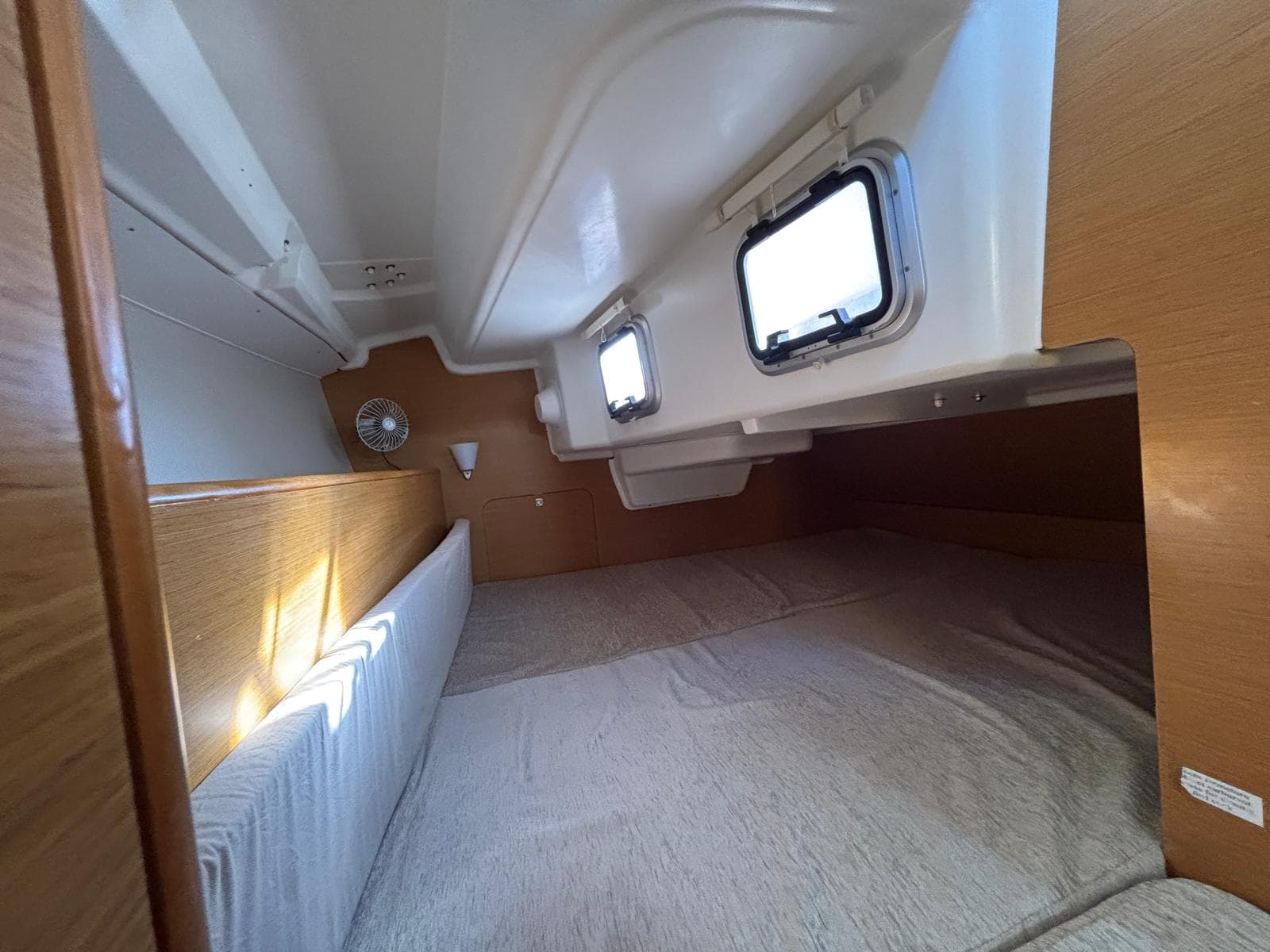 Sun Odyssey 33i - photo 7