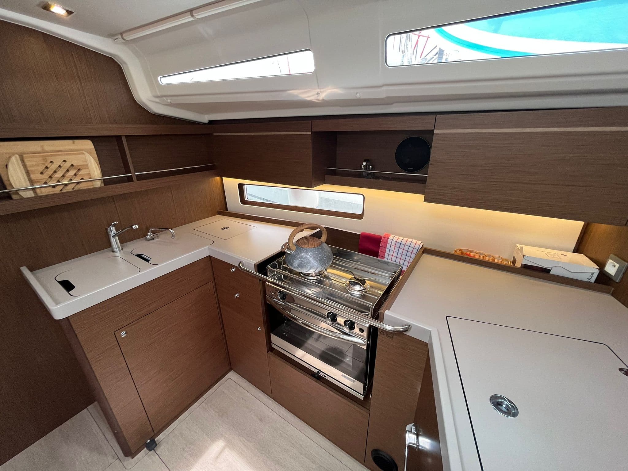 Oceanis 40.1 - photo 29