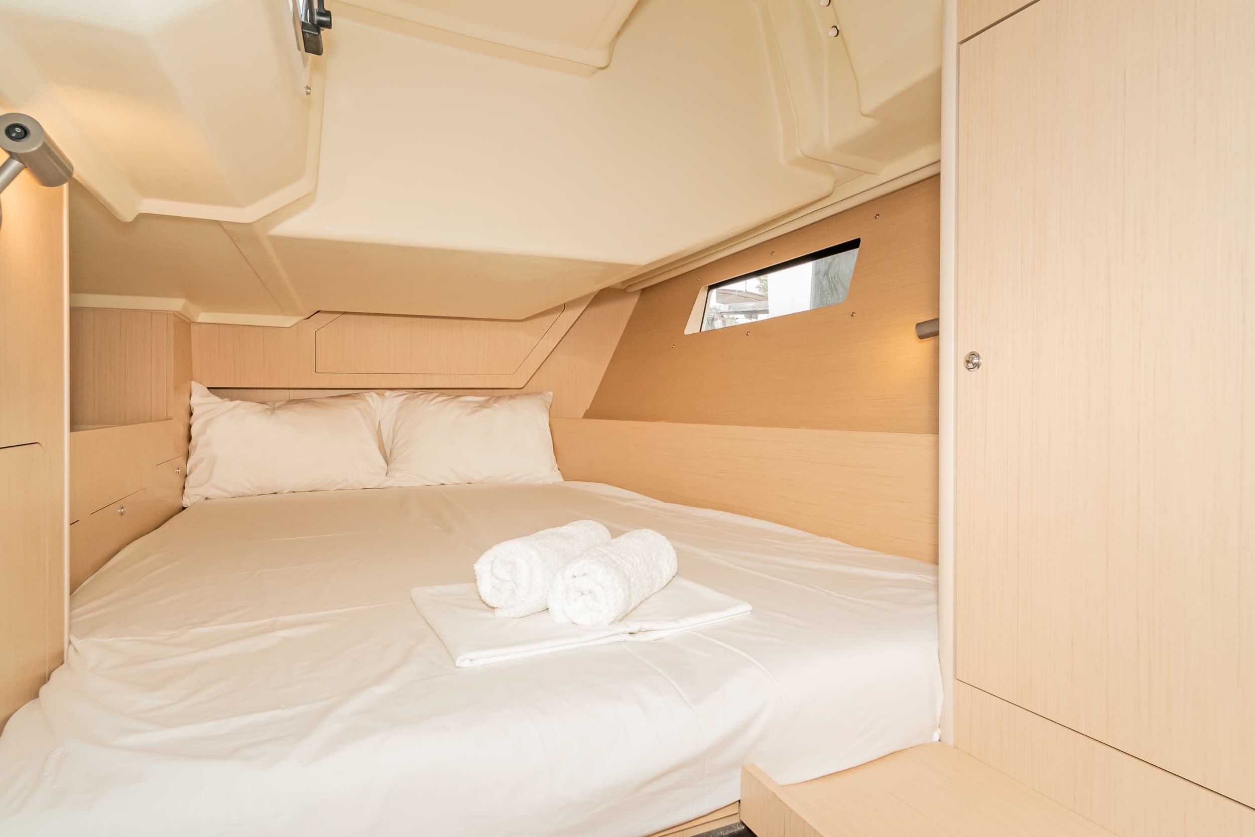 Oceanis 41.1 - photo 4