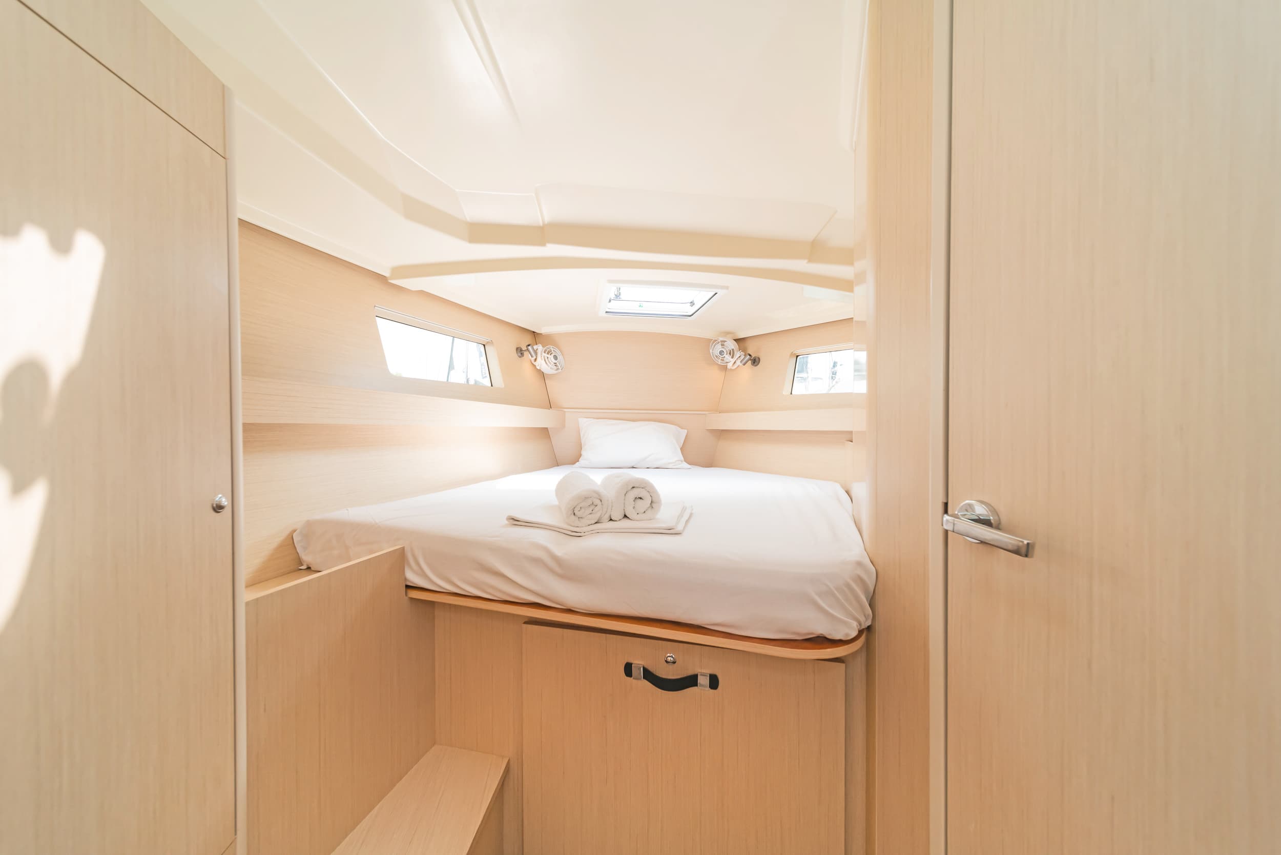 Oceanis 41.1 - photo 14