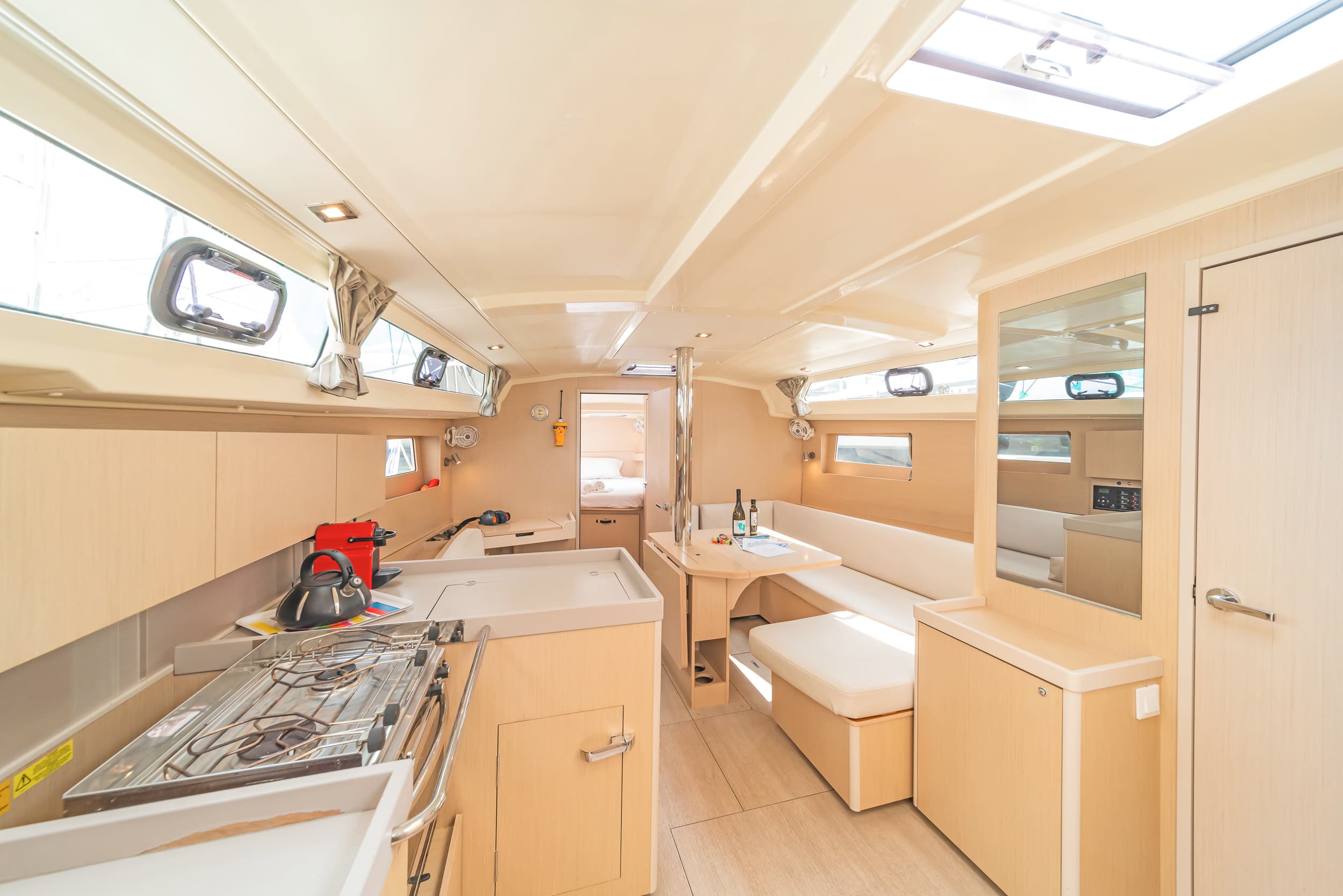 Oceanis 41.1 - photo 12