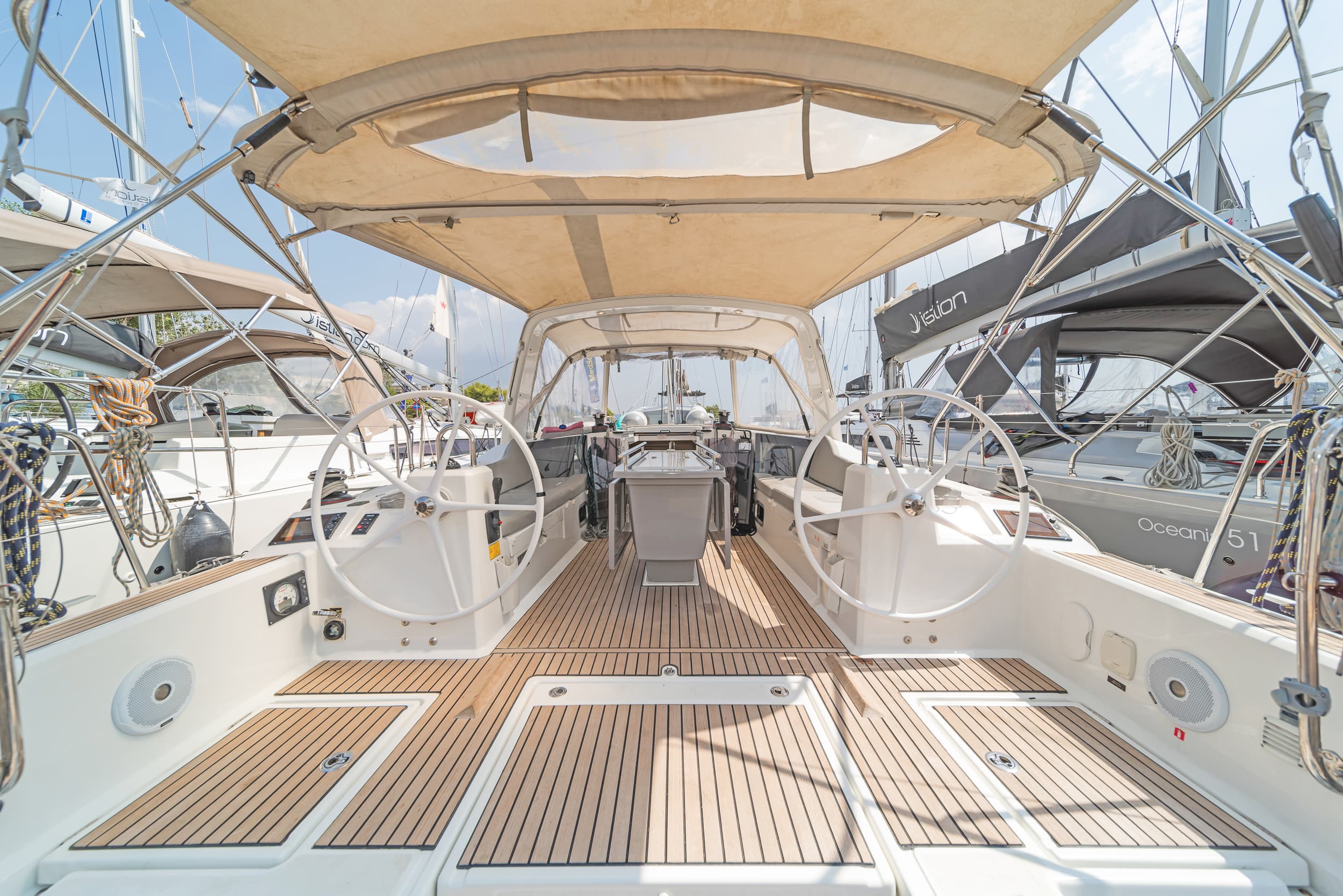 Oceanis 41.1 - photo 15