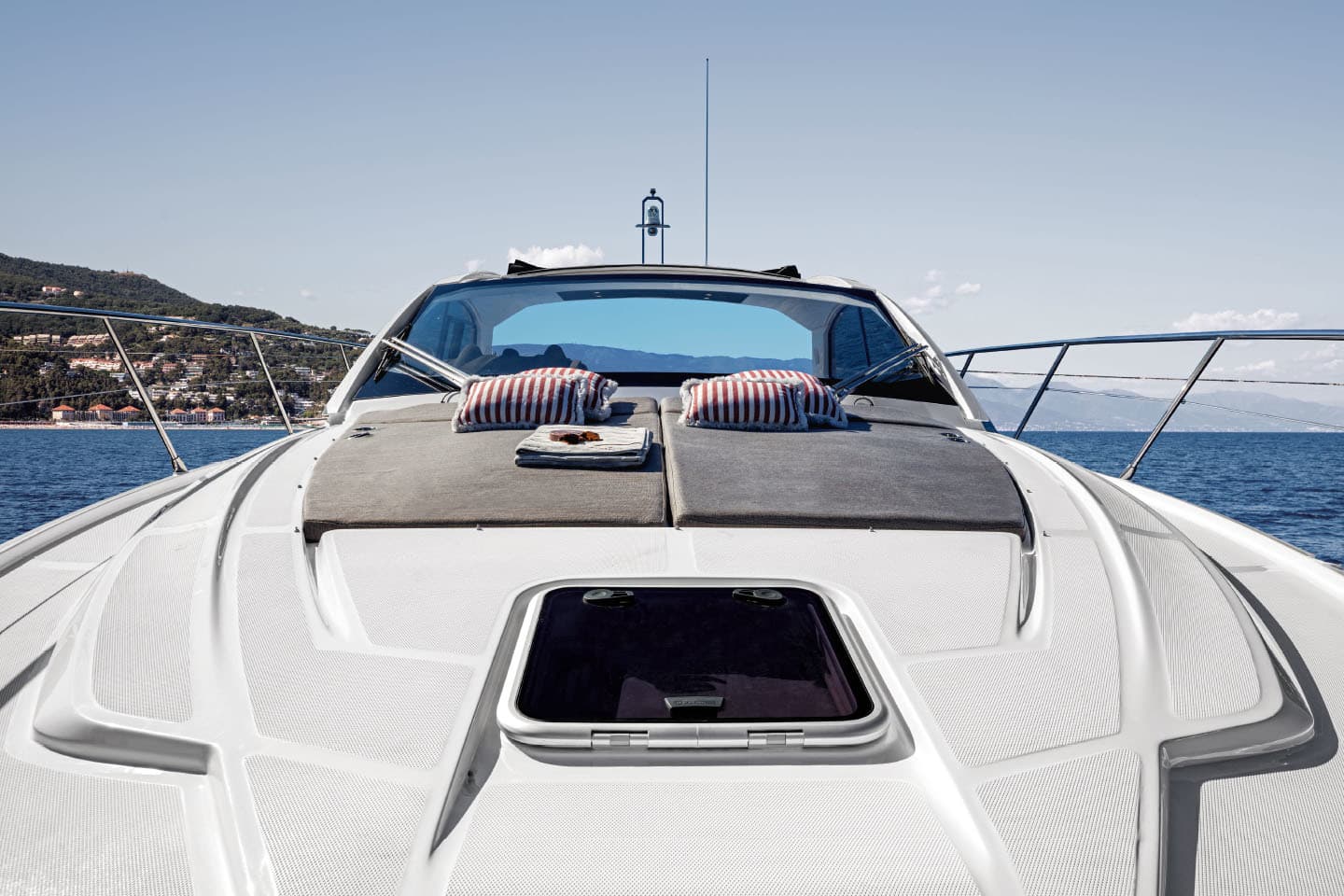 Motorboat - photo 10