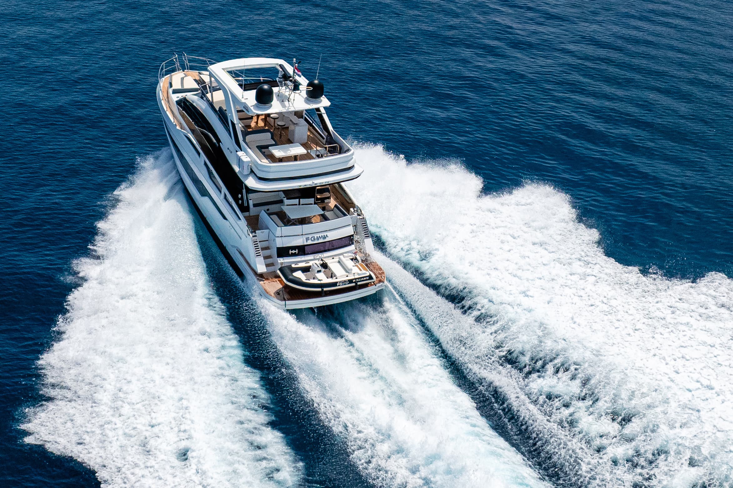 Galeon 640 Fly - photo 23
