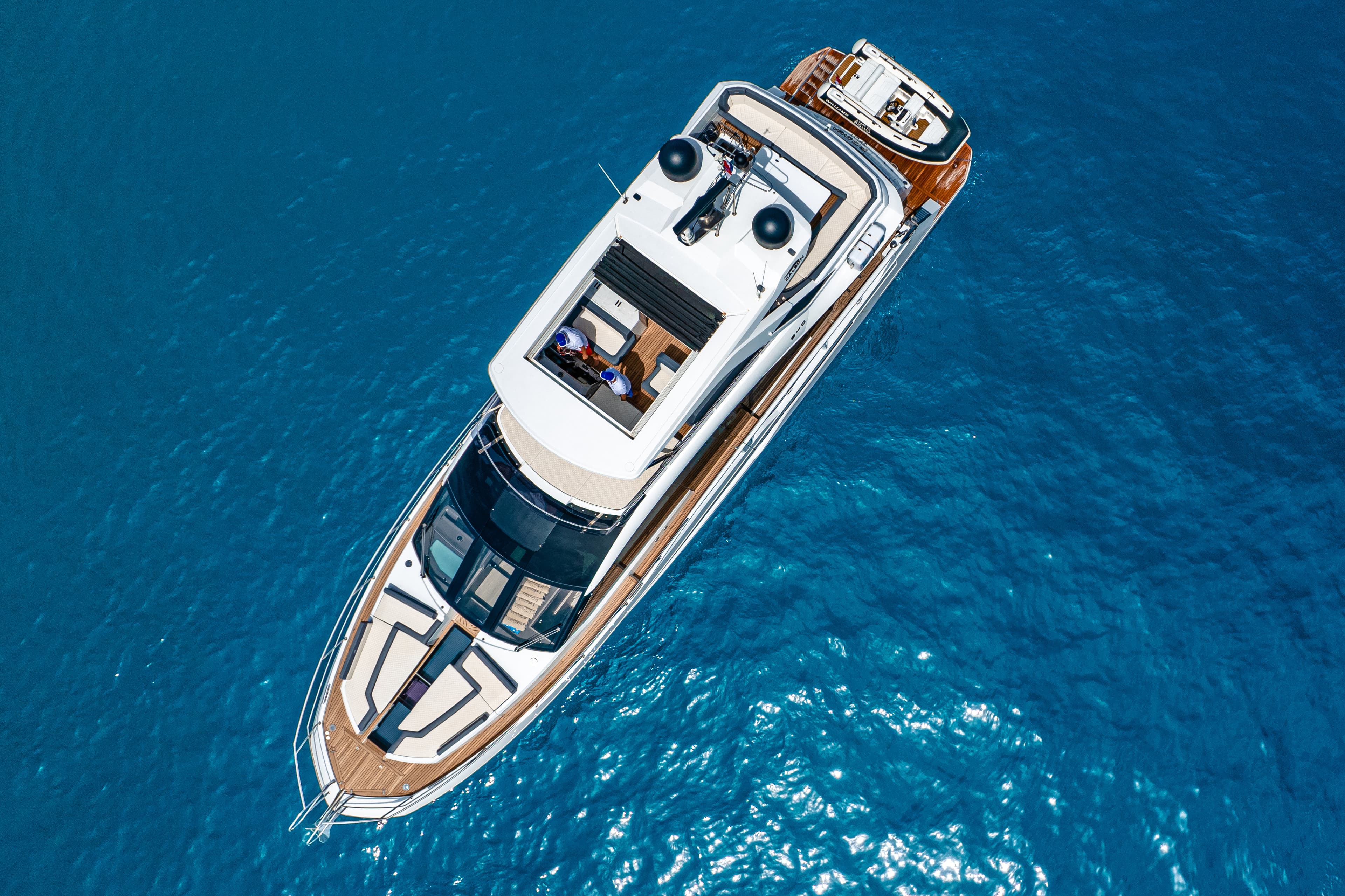 Galeon 640 Fly - photo 12