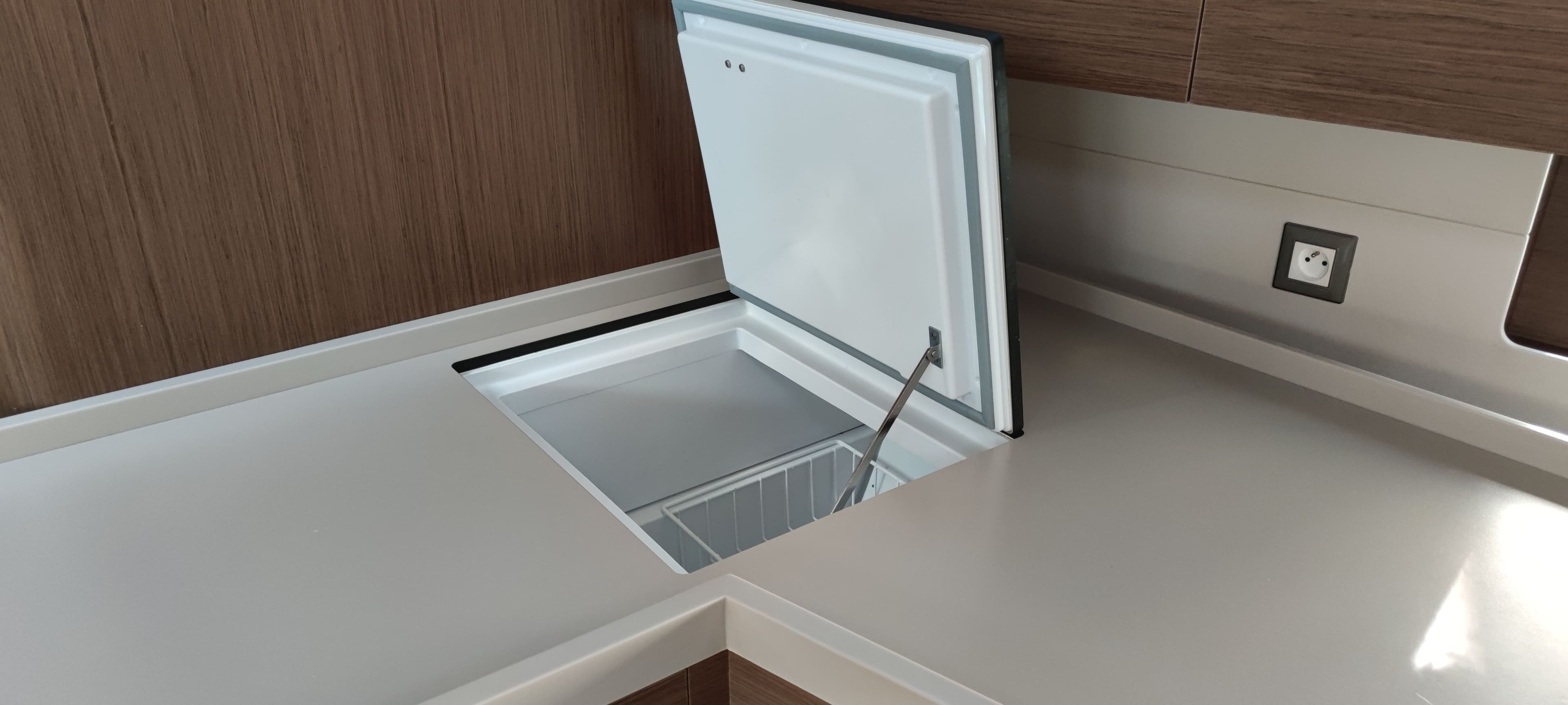 Oceanis 46.1 - photo 10