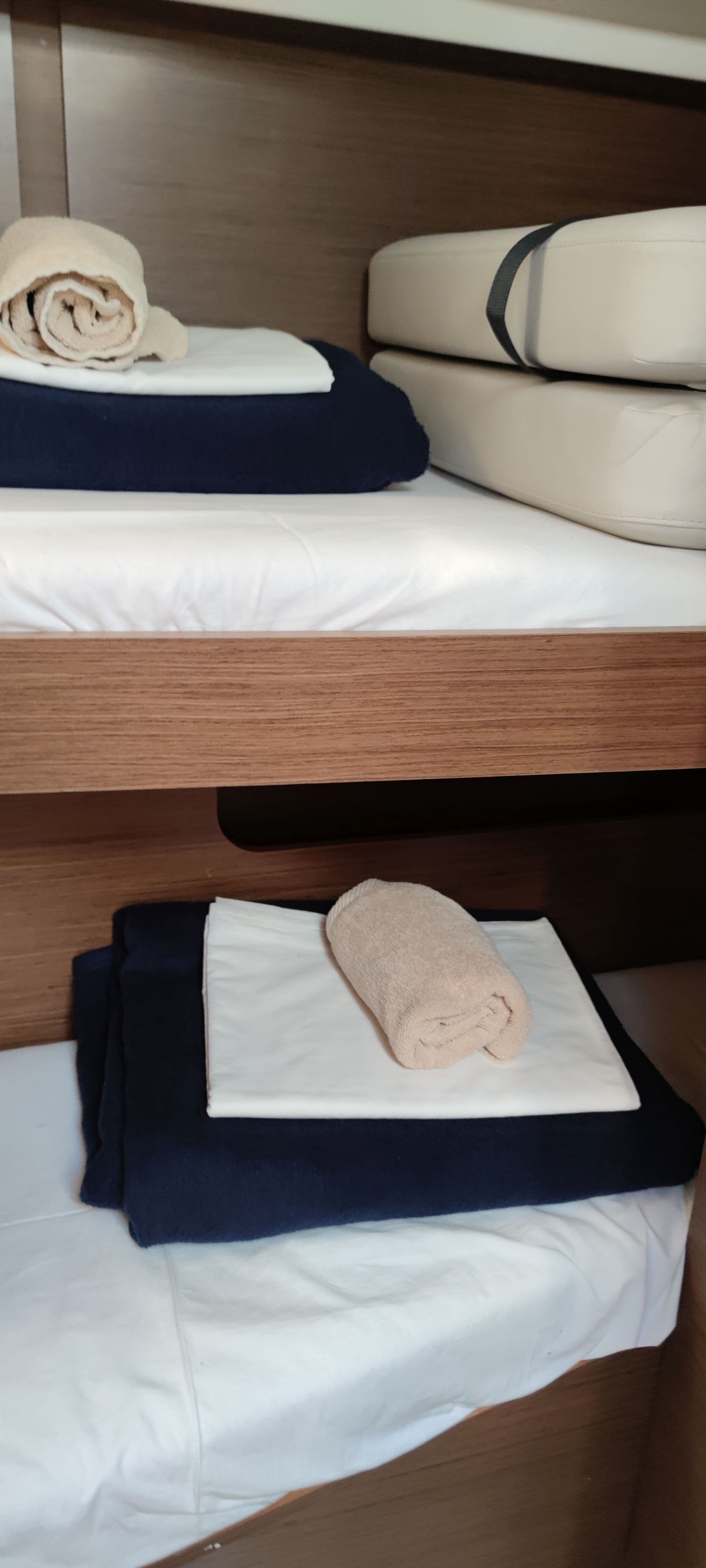 Oceanis 46.1 - photo 8