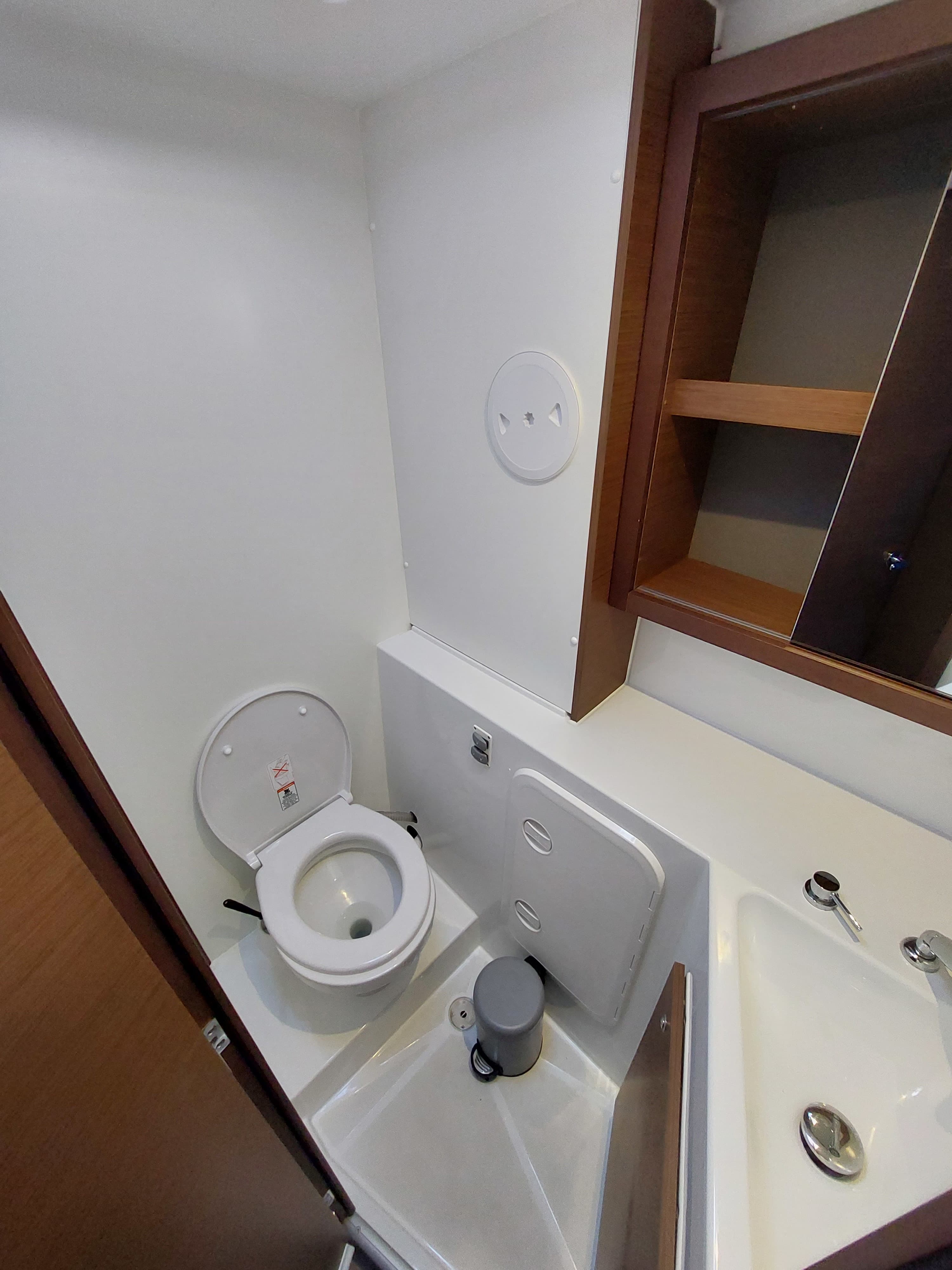 Lagoon 42 - photo 48