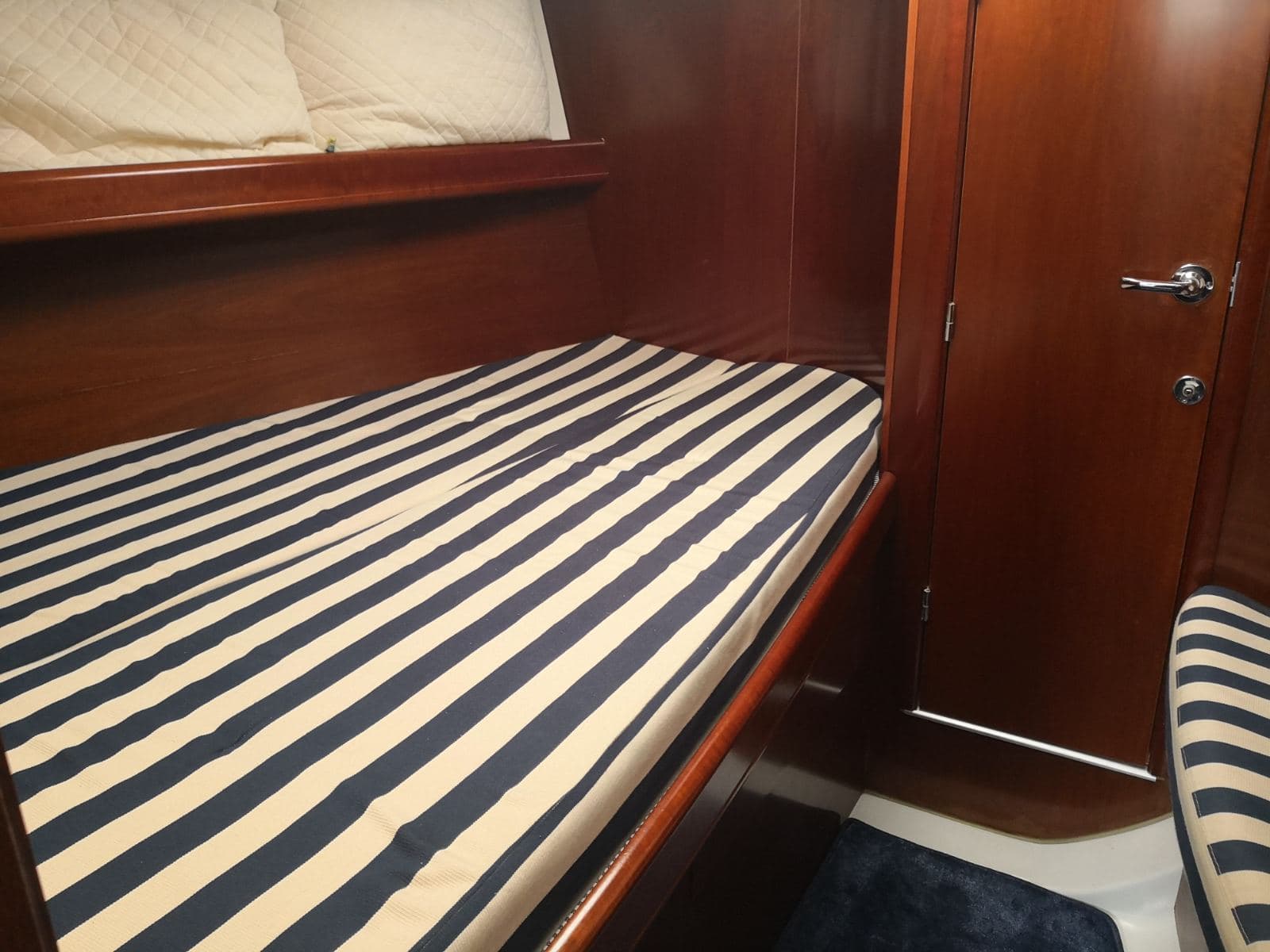 Oceanis 393 - photo 12