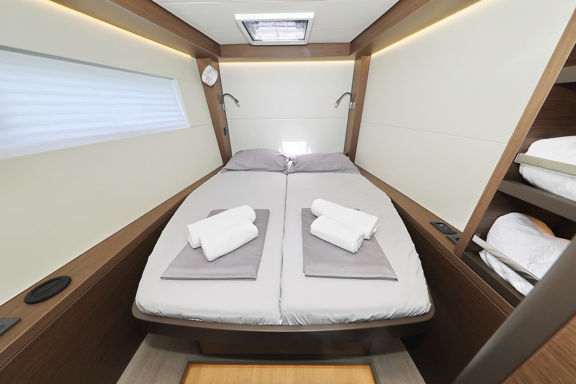 Lagoon 50 - photo 36