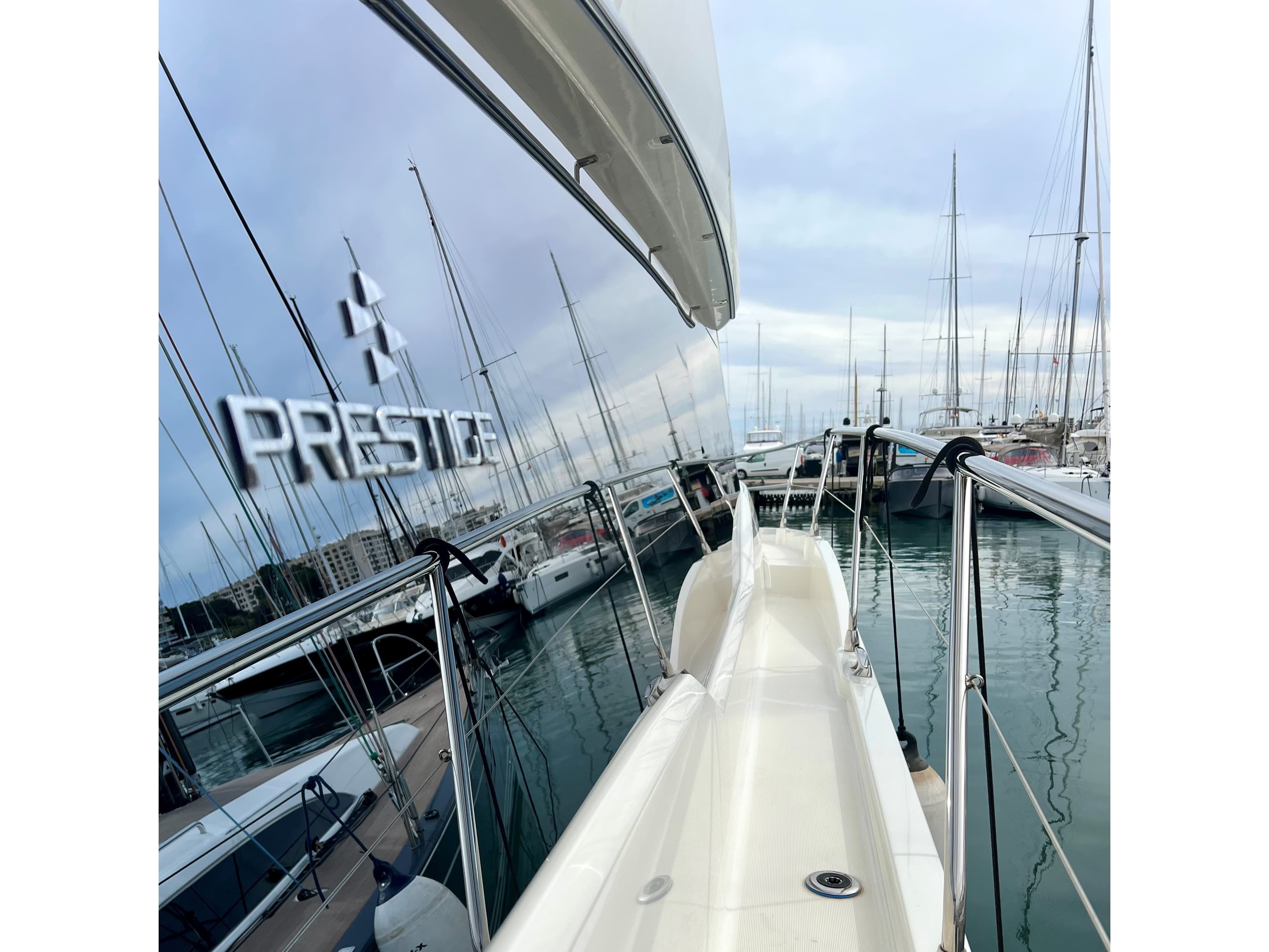 Prestige 460 - photo