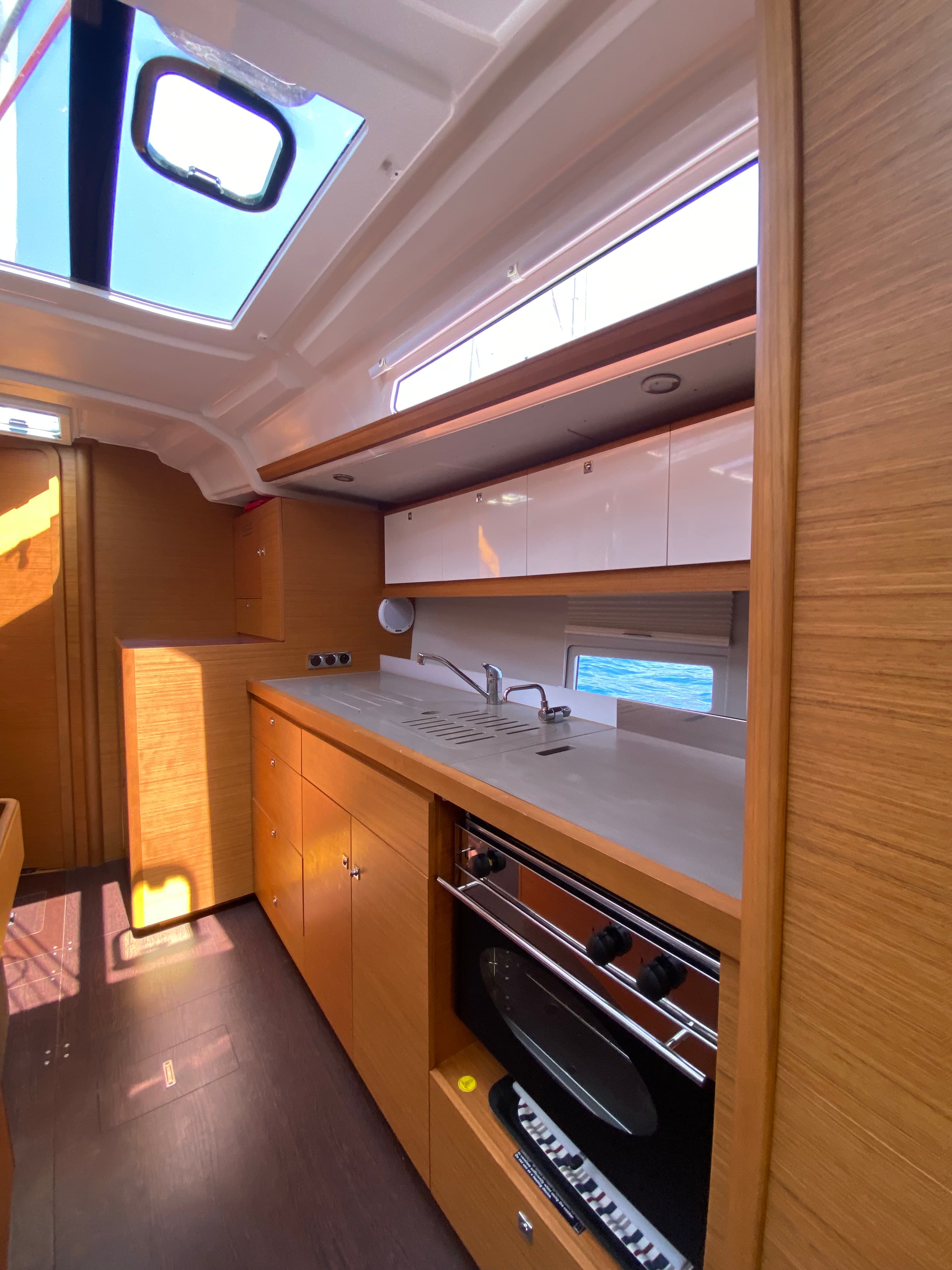 Dufour 430 - photo 4