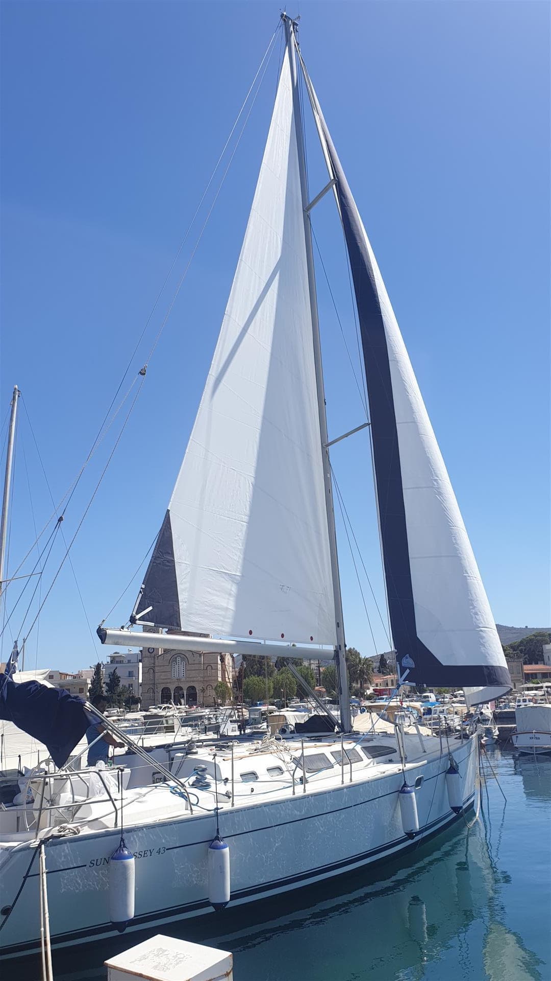 Sun Odyssey 43  - photo 14
