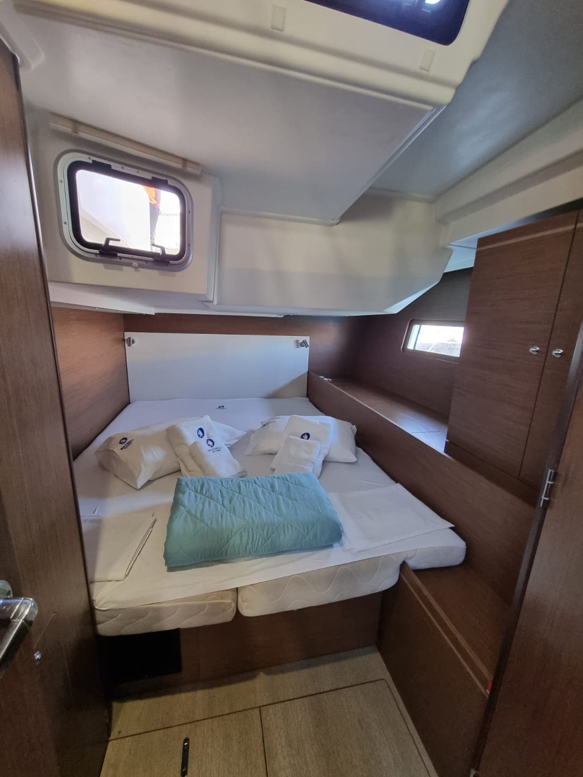 Oceanis 51.1 - photo 8