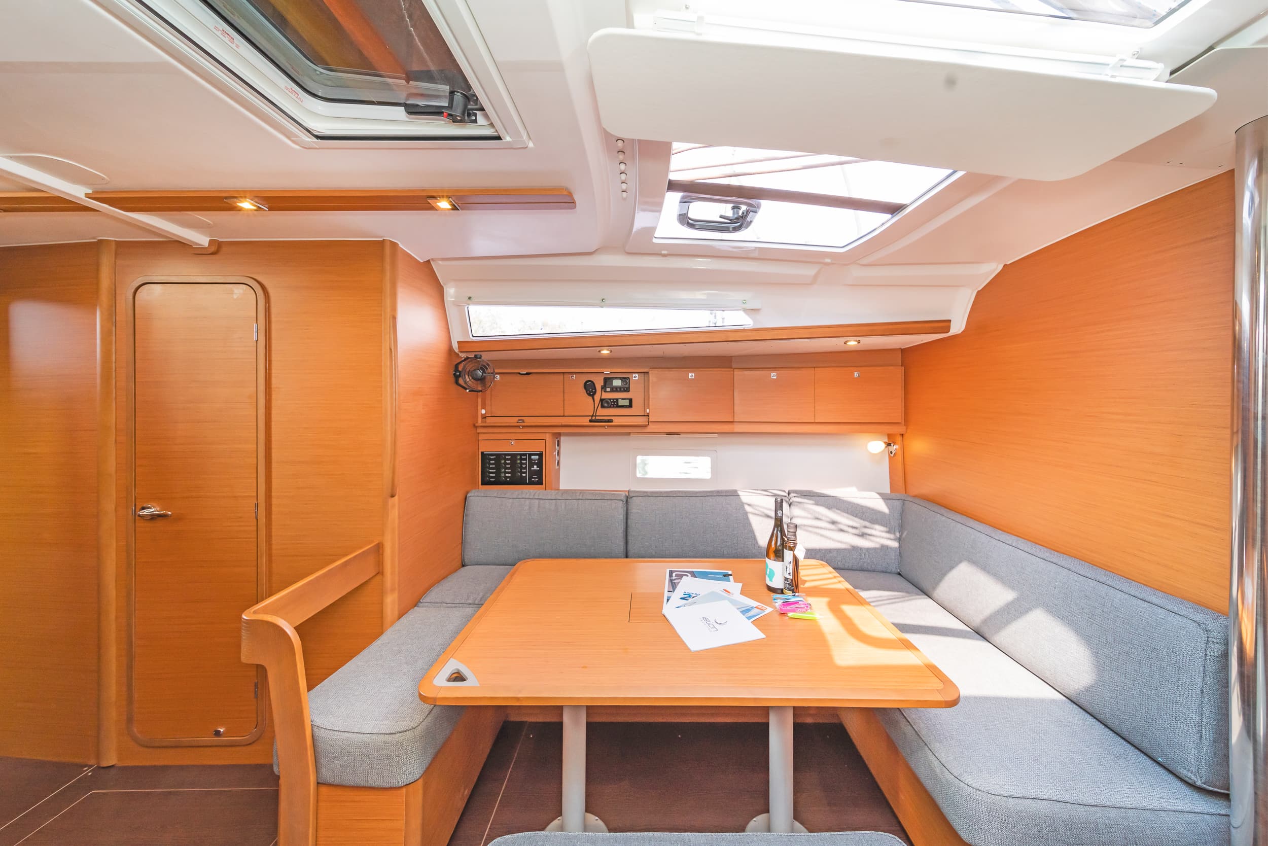 Dufour 430 - photo 4