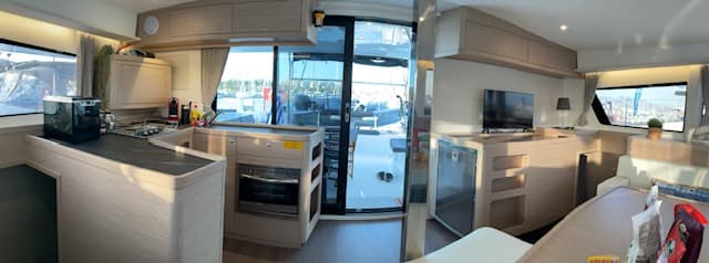 Lagoon 42 - photo 12