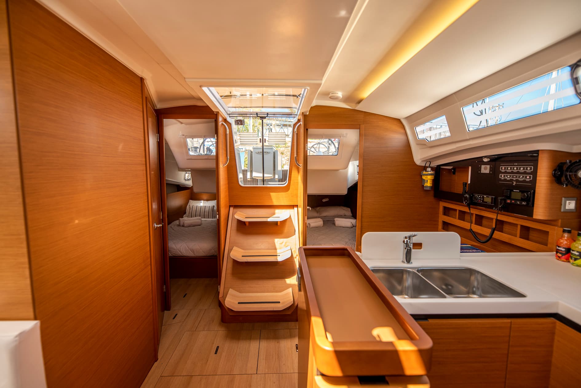 Sun Odyssey 410 - photo 7