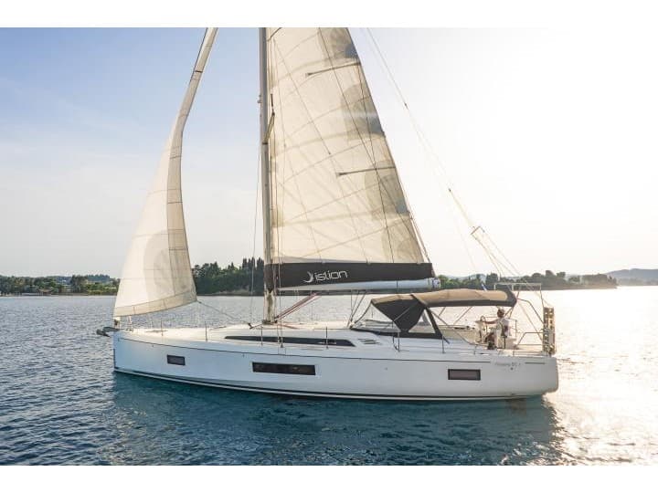 Oceanis 51.1 - photo