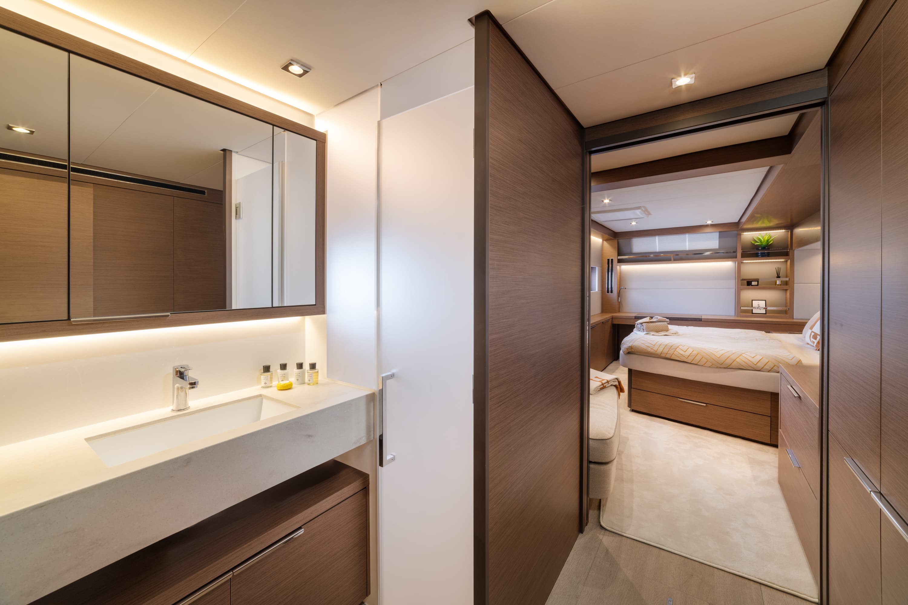 Lagoon 55 - photo 55