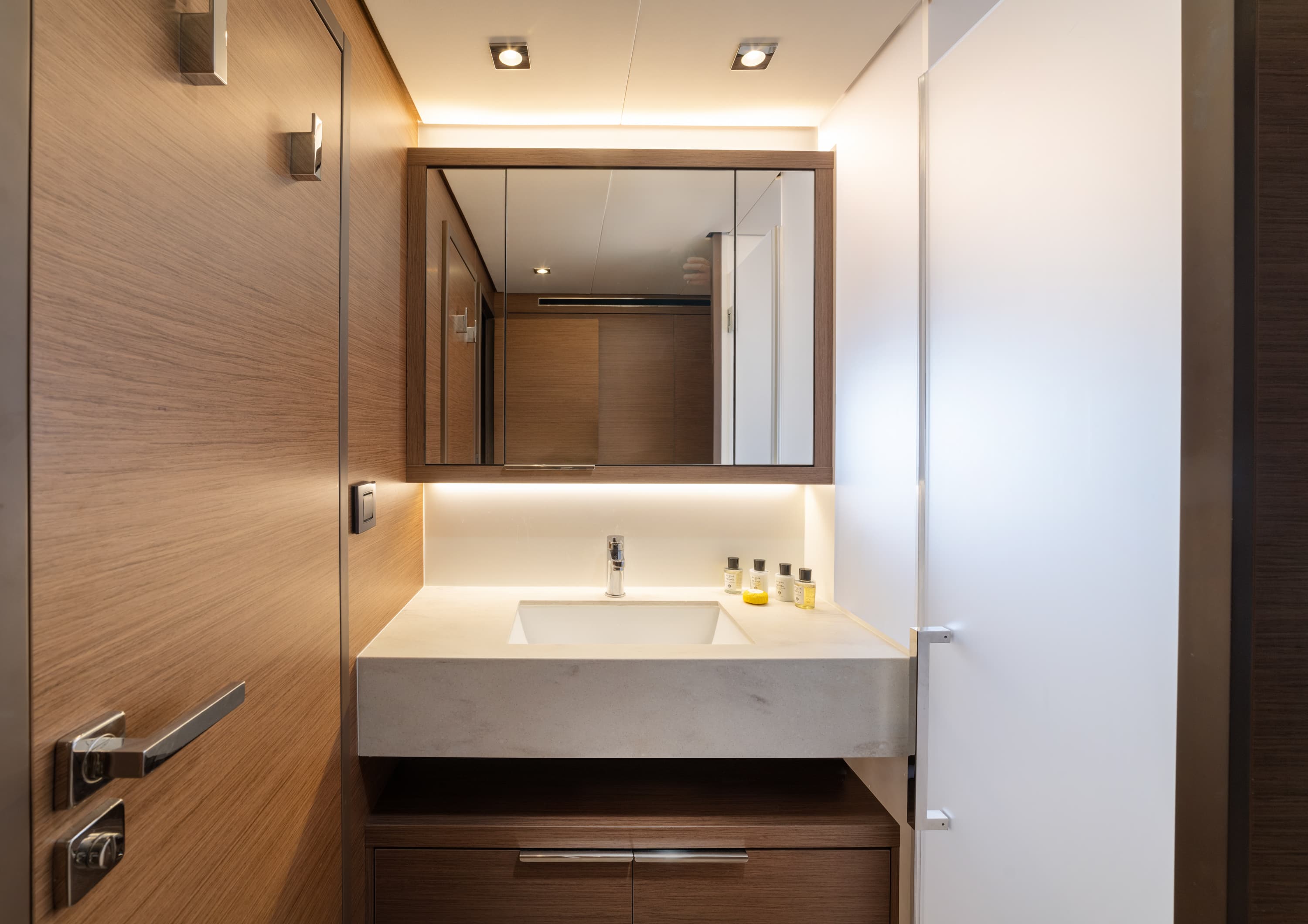 Lagoon 55 - photo 58